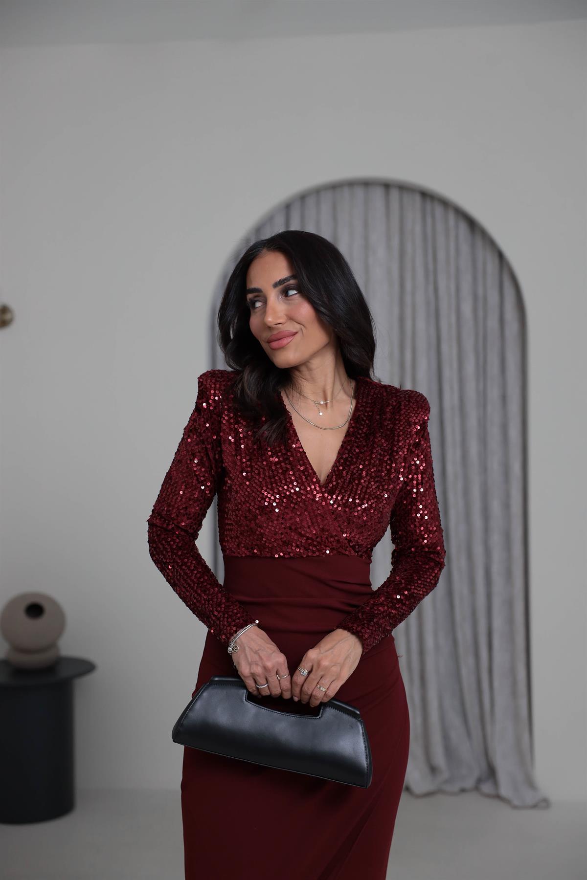 3676 Vatkalı Pullu Kruvaze Yaka Elbise BORDO