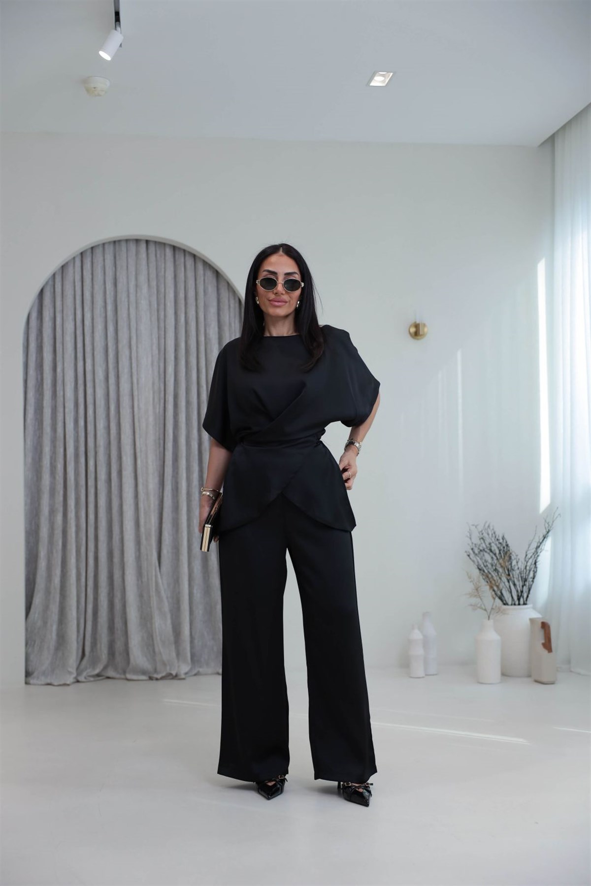 Tasarım Bağlama Detay Tok Saten Takım SİYAH