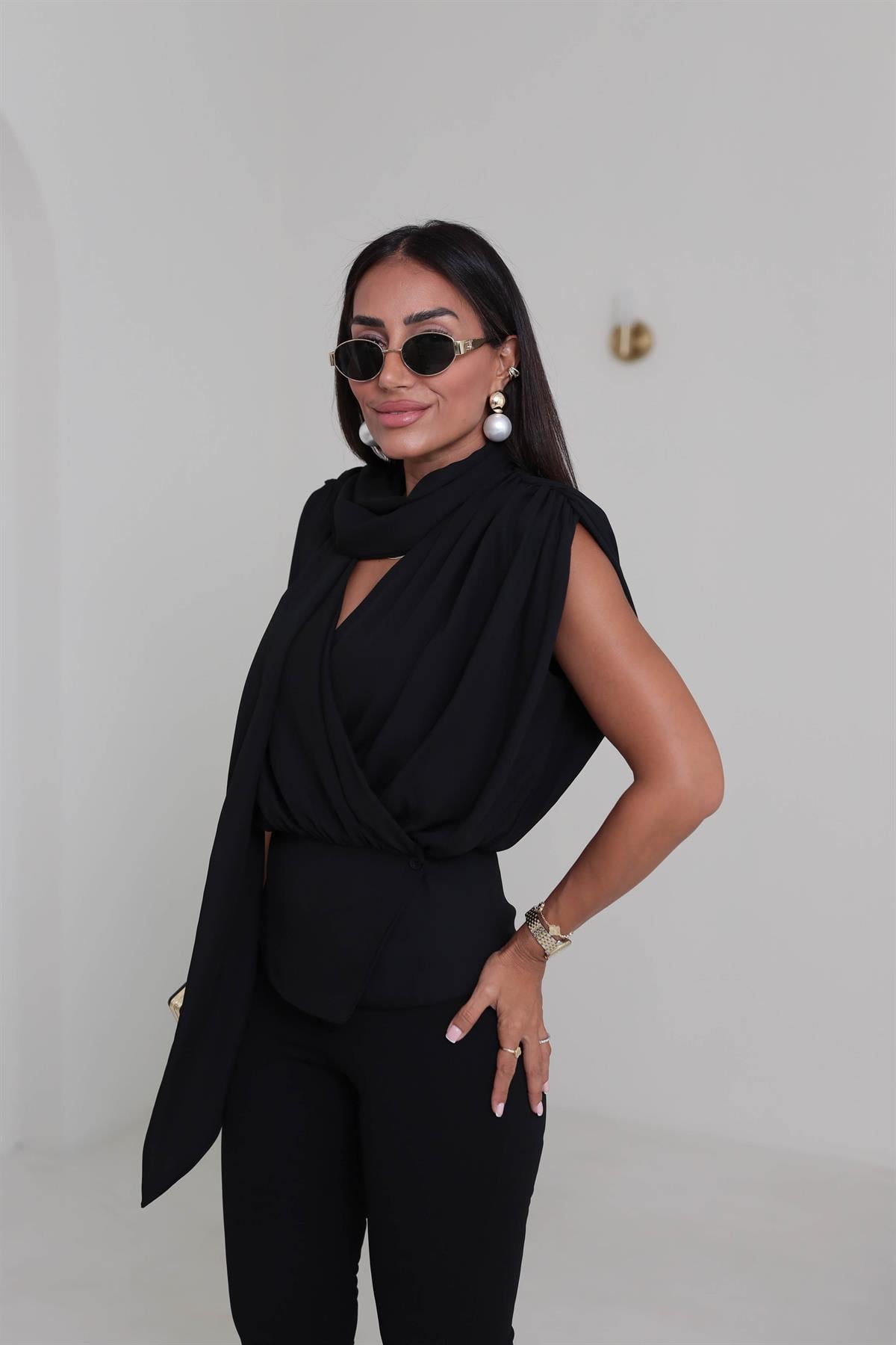 6197 Vatkalı Şal Detaylı Bluz SİYAH