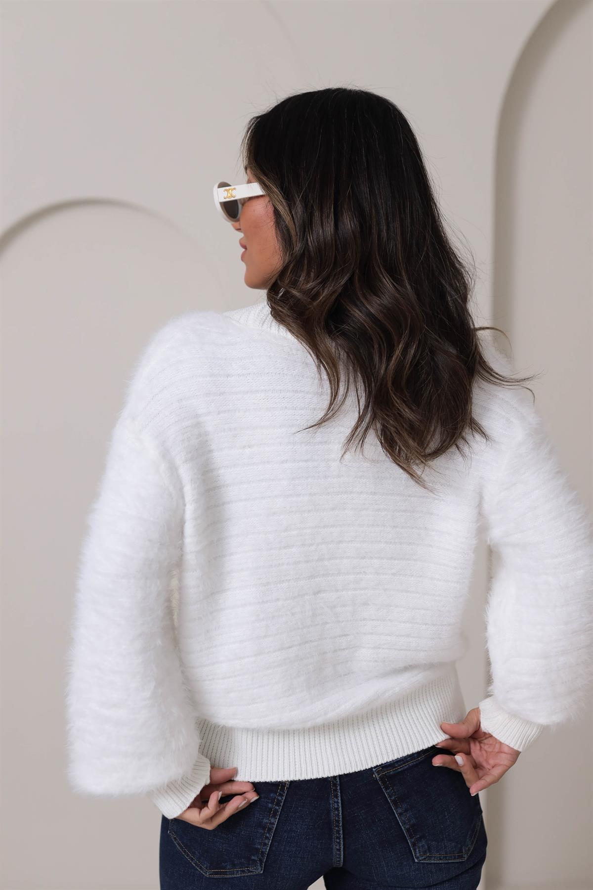 0036 Taşlı Düğmeli Sakallı Yumoş Hırka EKRU