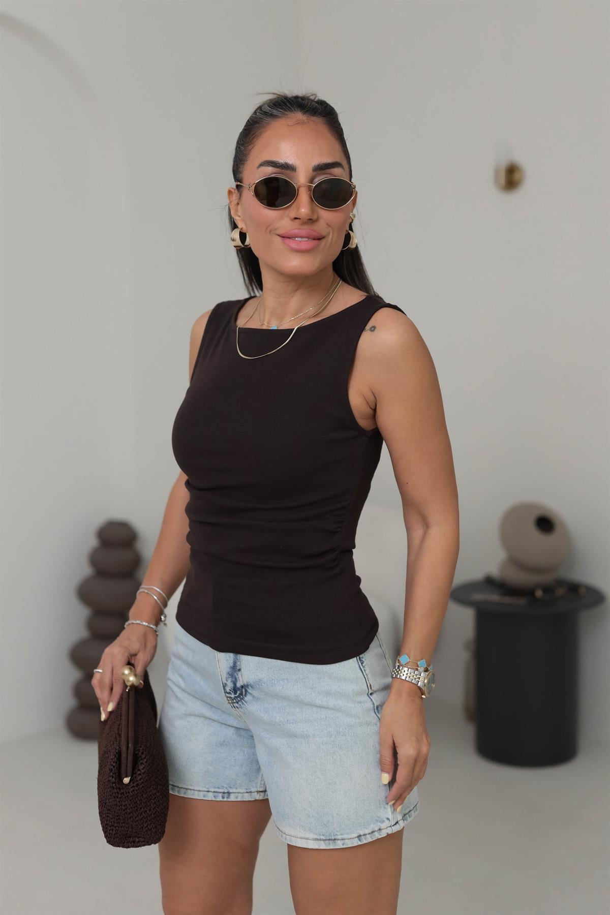 1589 Büzgülü Kayık Yaka Pamuklu Bluz ACI KAHVE