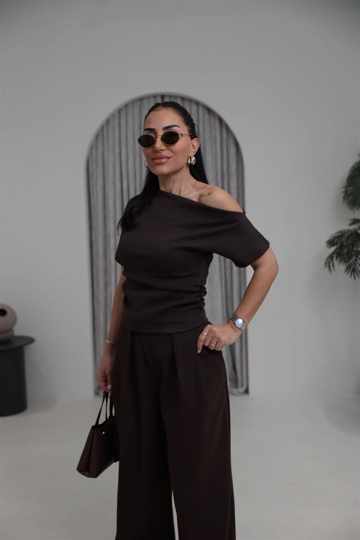 0840 Tek Omuz Drapeli Tok Penye Bluz KAHVE