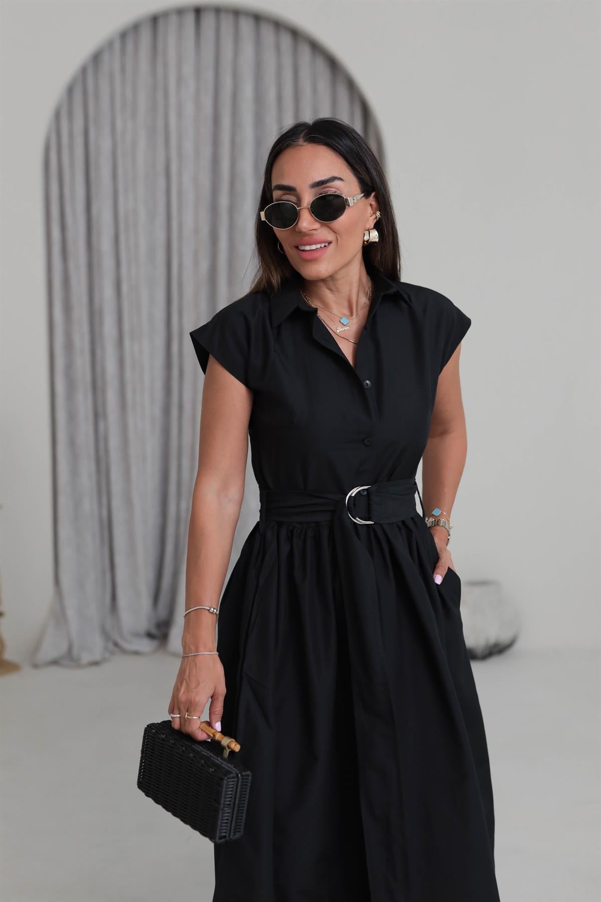 501 Polo Yaka Düğmeli Kuşaklı Uzun Elbise SİYAH