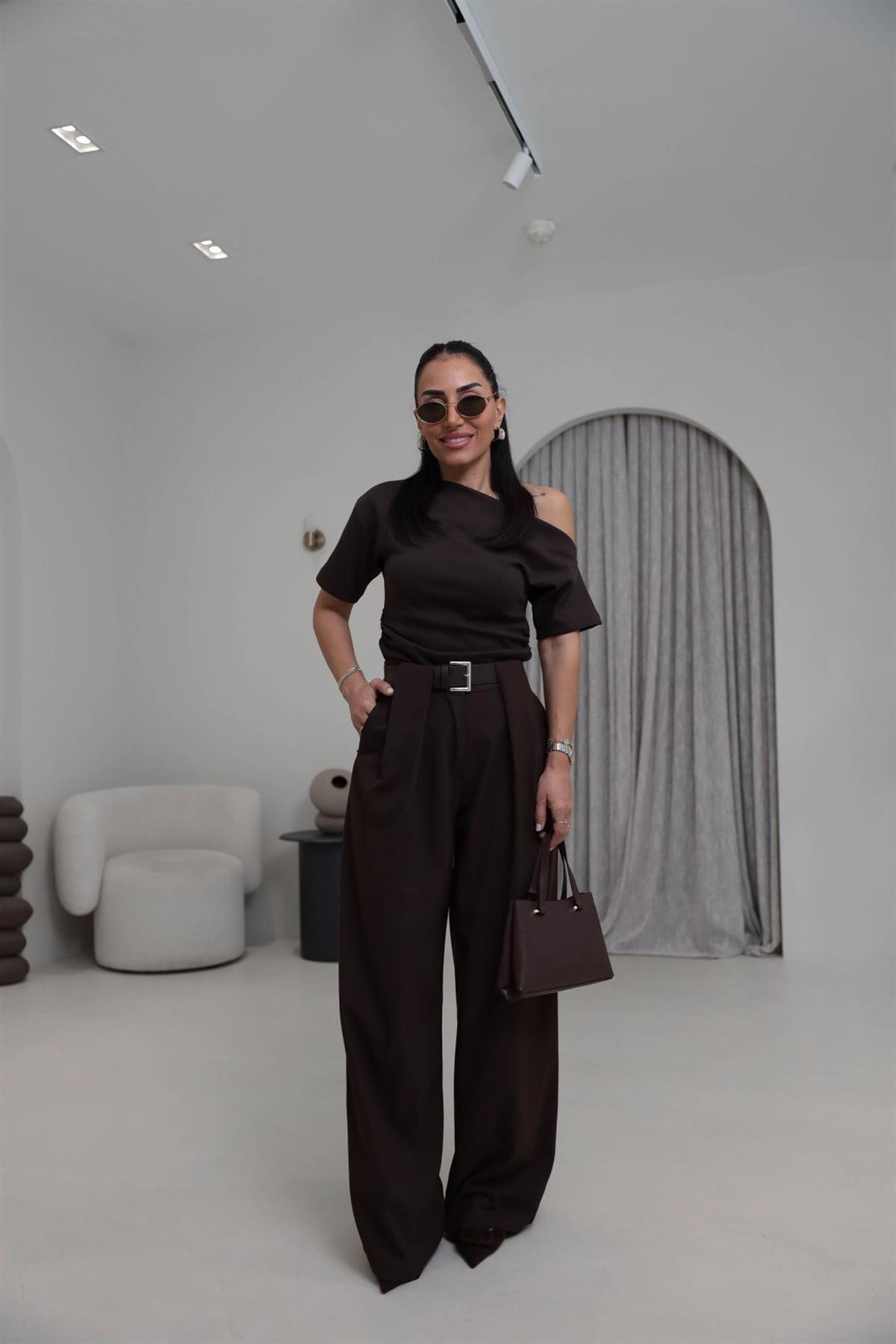 8465 Kemerli Pile Detaylı Kumaş Pantolon KAHVE