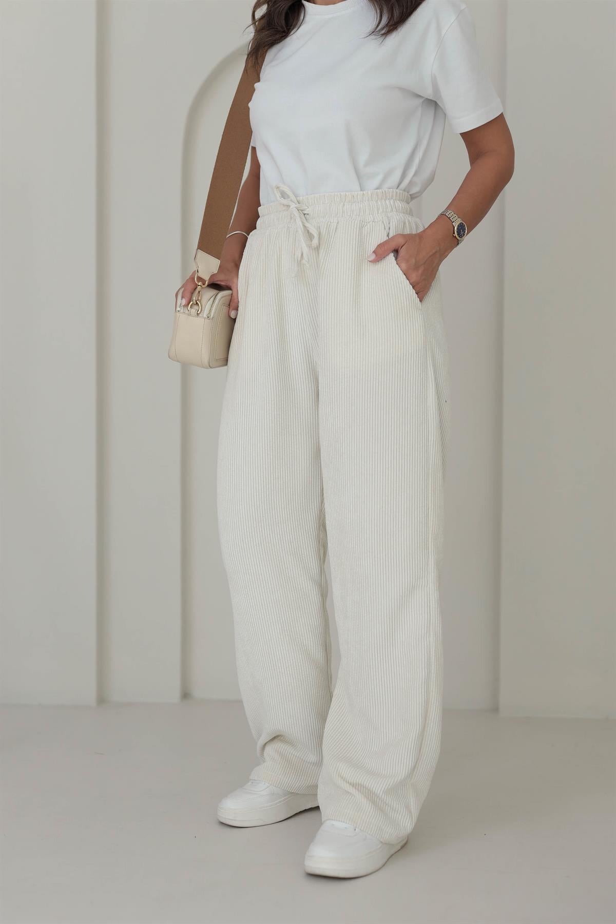 1211 Bol Kalıp Bel Lastikli Kadife Pantolon EKRU