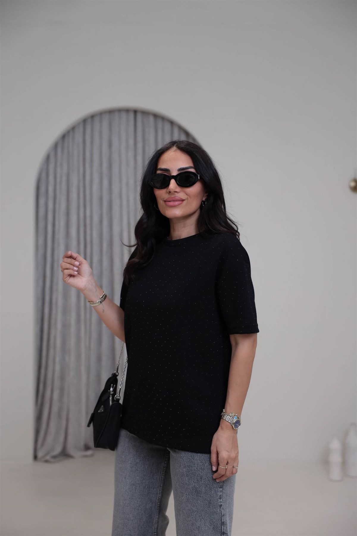 4236 Bisiklet Yaka Taşlı Tshirt SİYAH