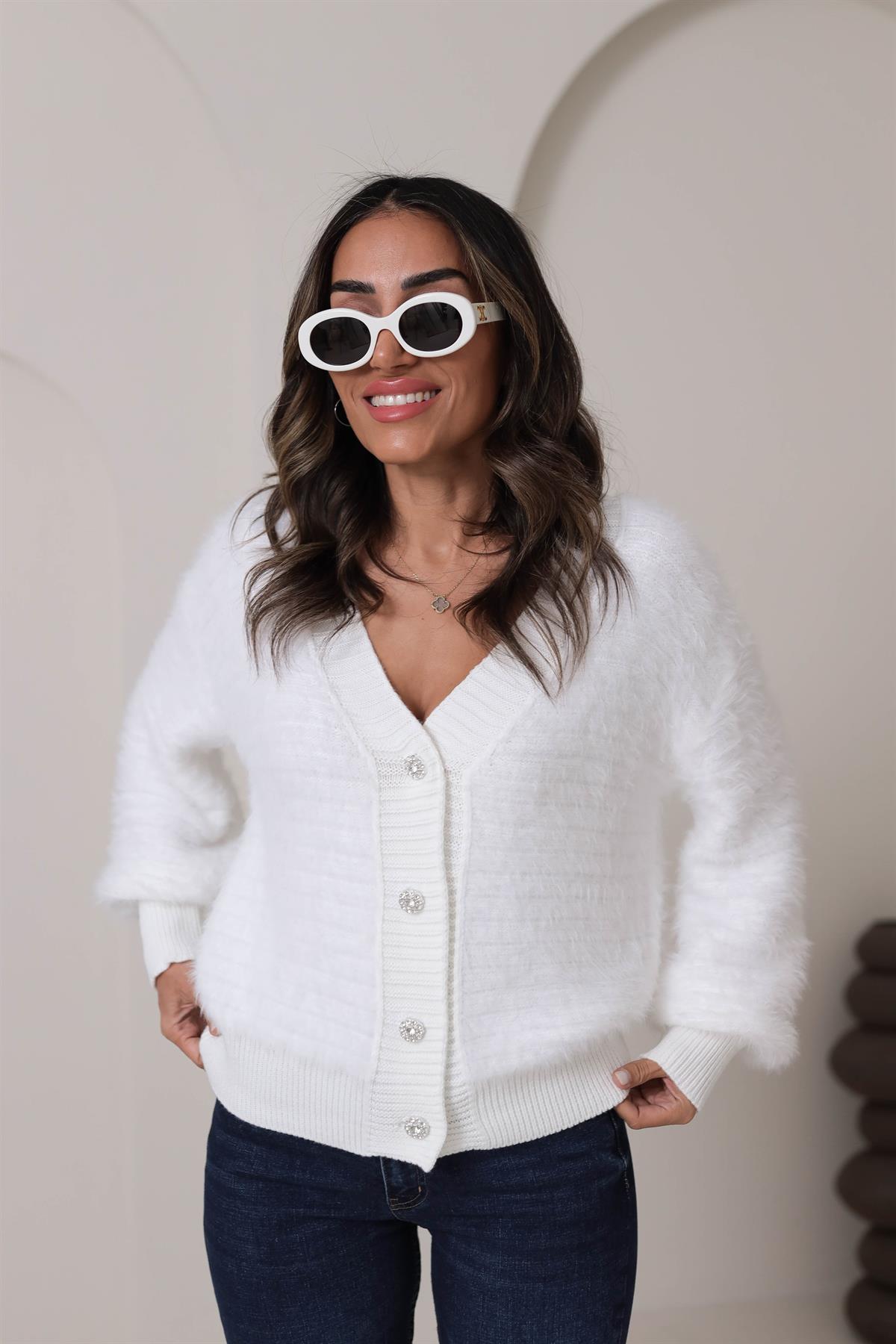 0036 Taşlı Düğmeli Sakallı Yumoş Hırka EKRU