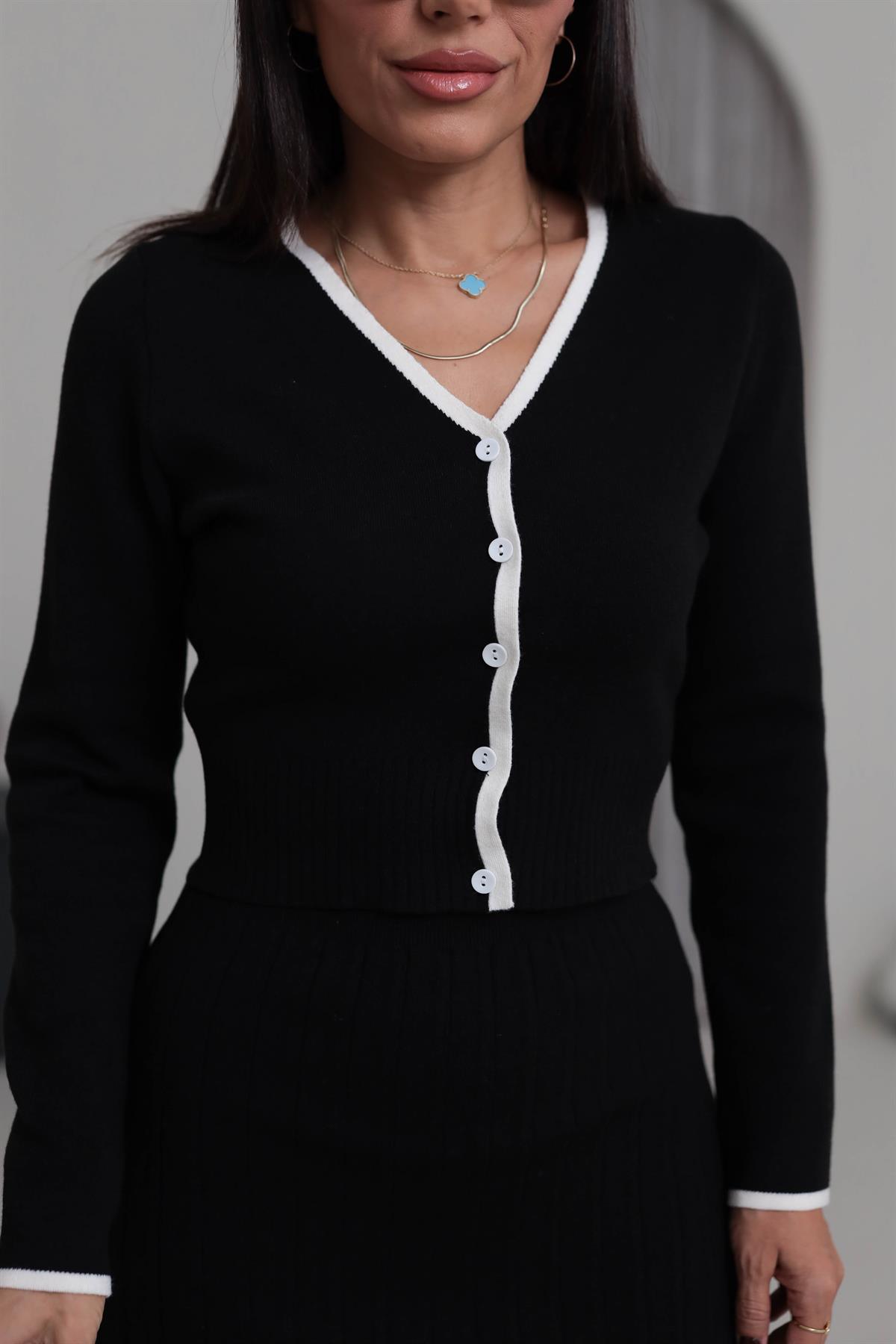 0043 Biyeli Etekli Triko Takım SİYAH