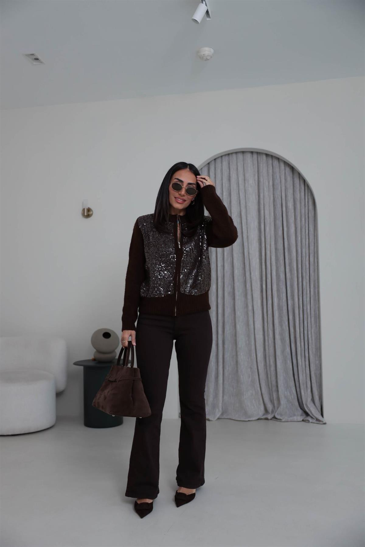 2570 Önü Pul İşlemeli Fermuarlı Hırka KAHVE