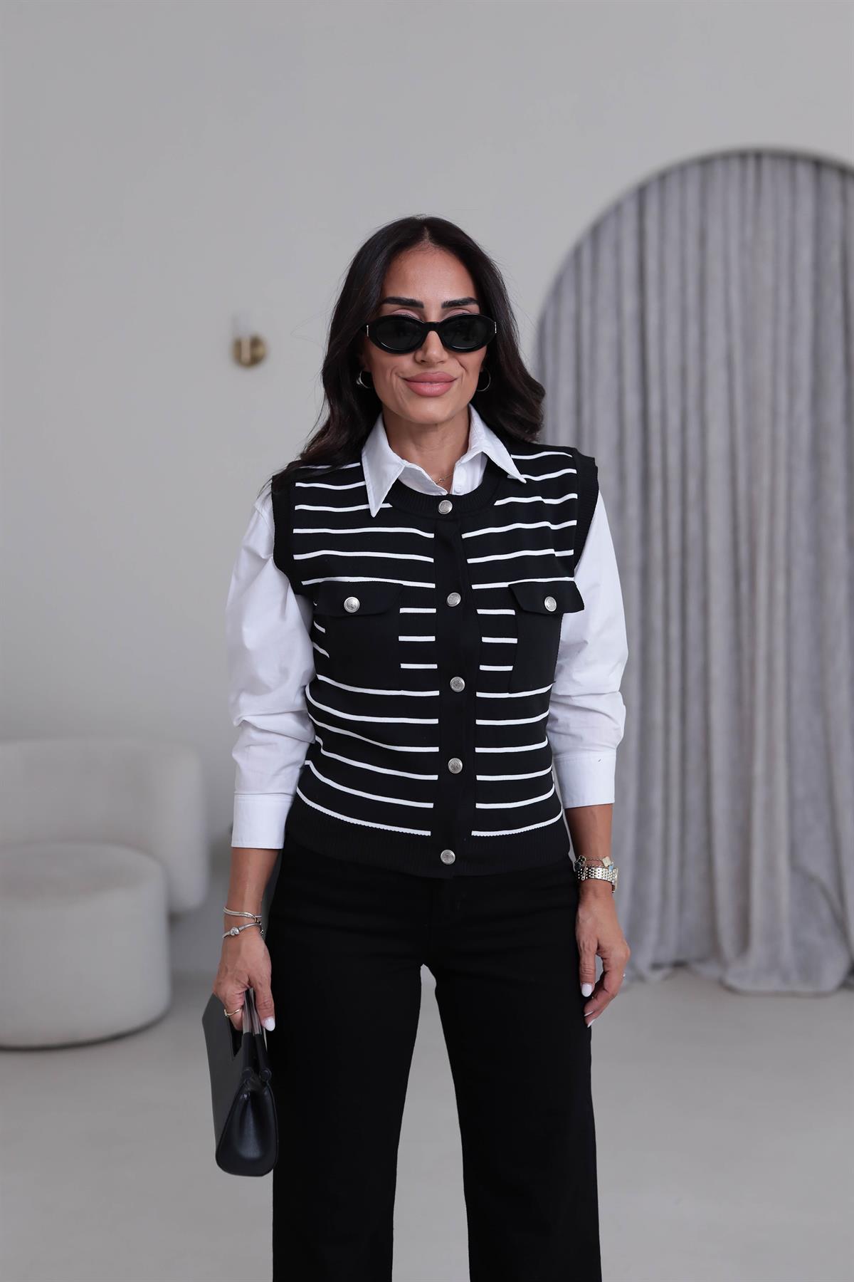 0363 Massi Çizgili Cepli Yelek SİYAH