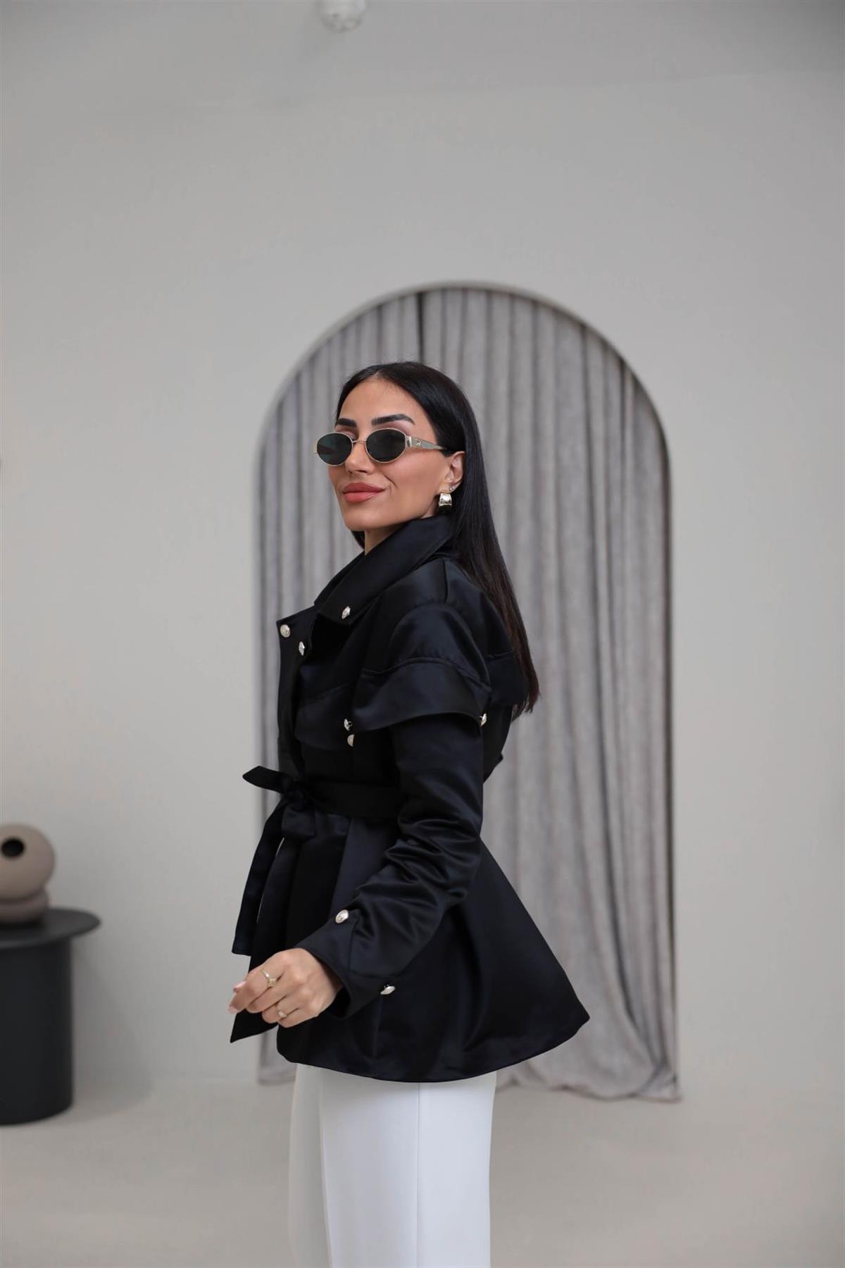 302 Gold Düğmeli Kuşaklı Saten Ceket SİYAH