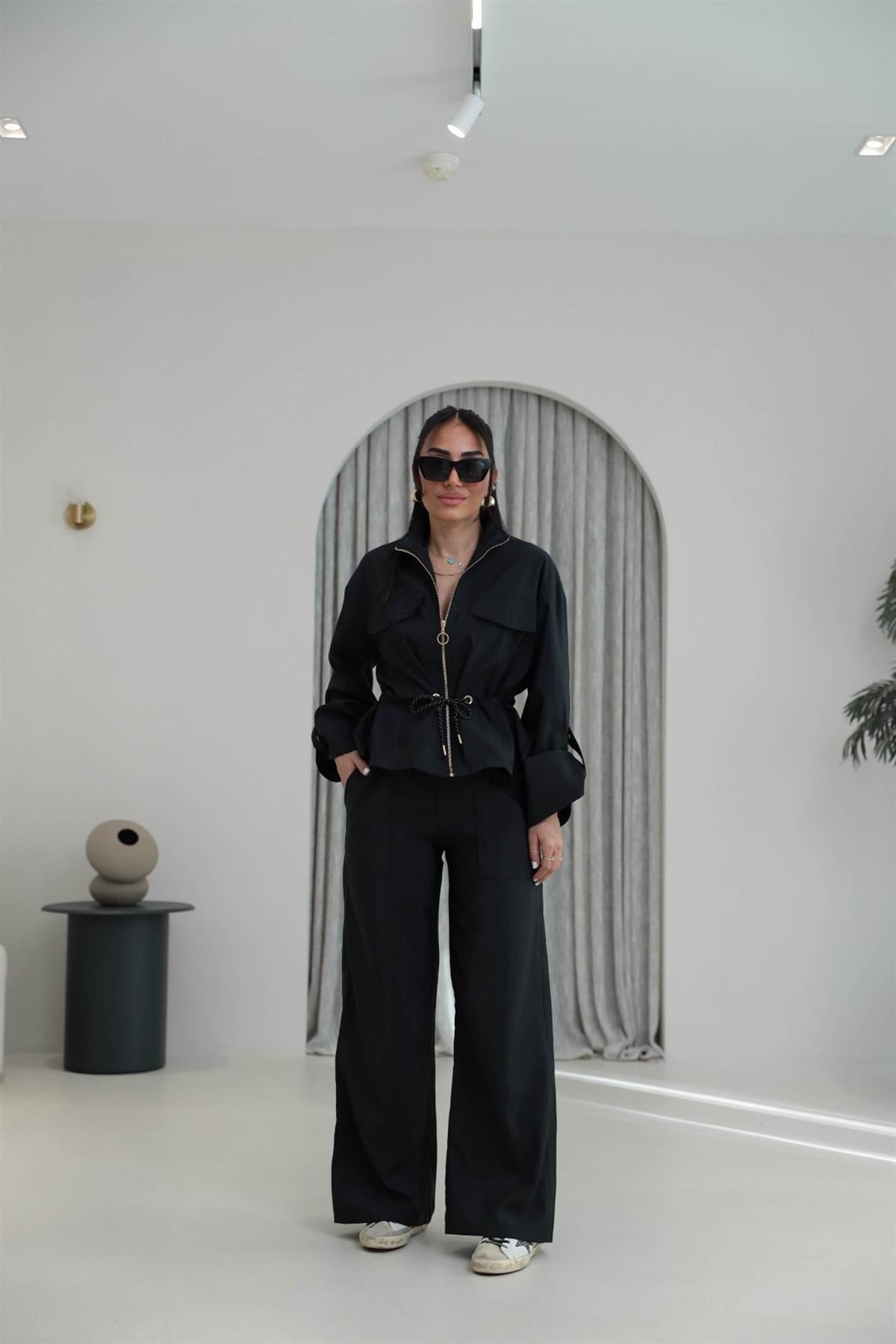 0650 Dik Yaka Gold Fermuarlı Cep Detaylı Paraşüt Kumaş Takım SİYAH