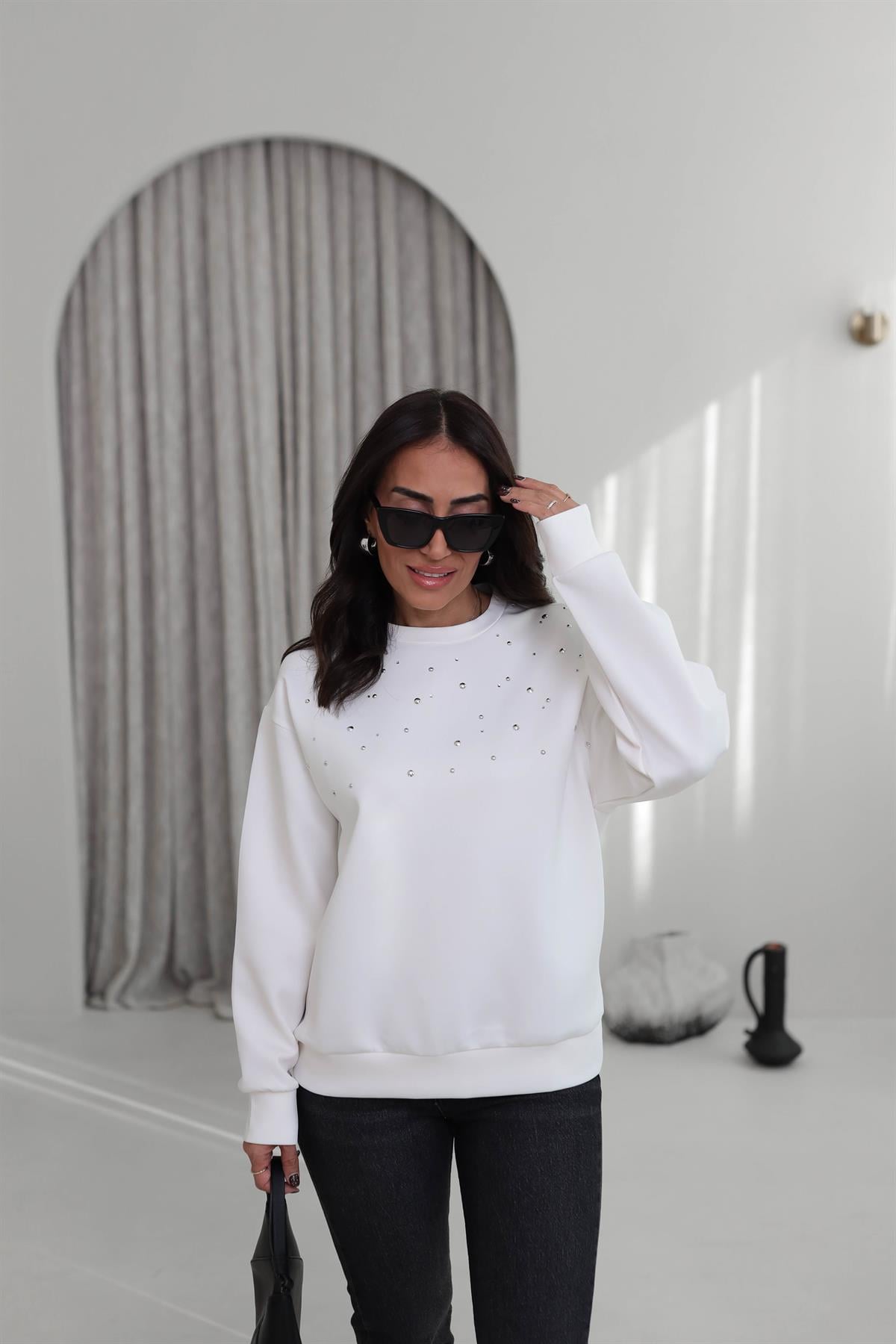 5902 Serpme Taşlı Scuba Sweatshirt BEYAZ