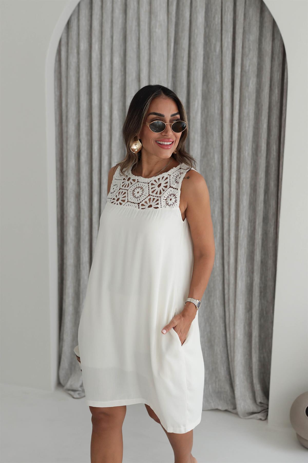 7213 Güpürlü Pamuklu  Elbise