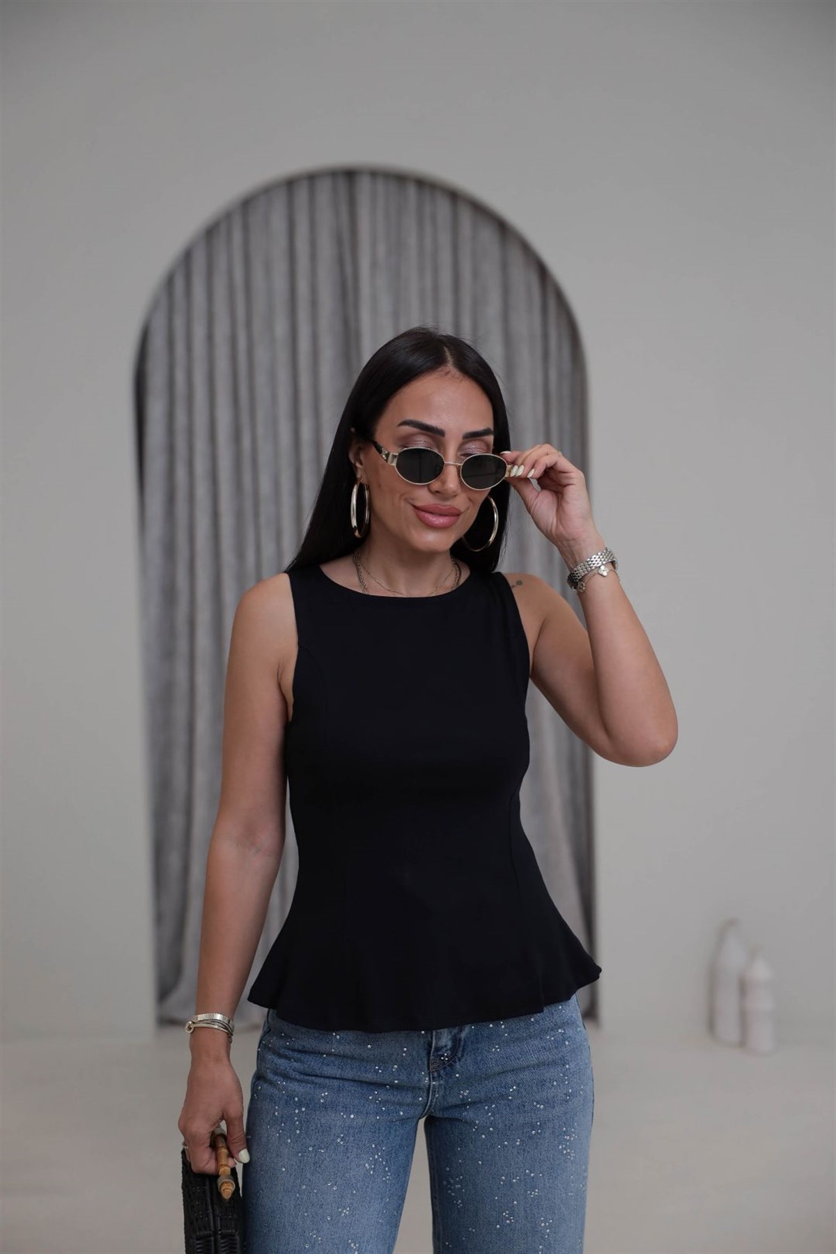 1919 Bisiklet Yaka Peplum Bluz SİYAH