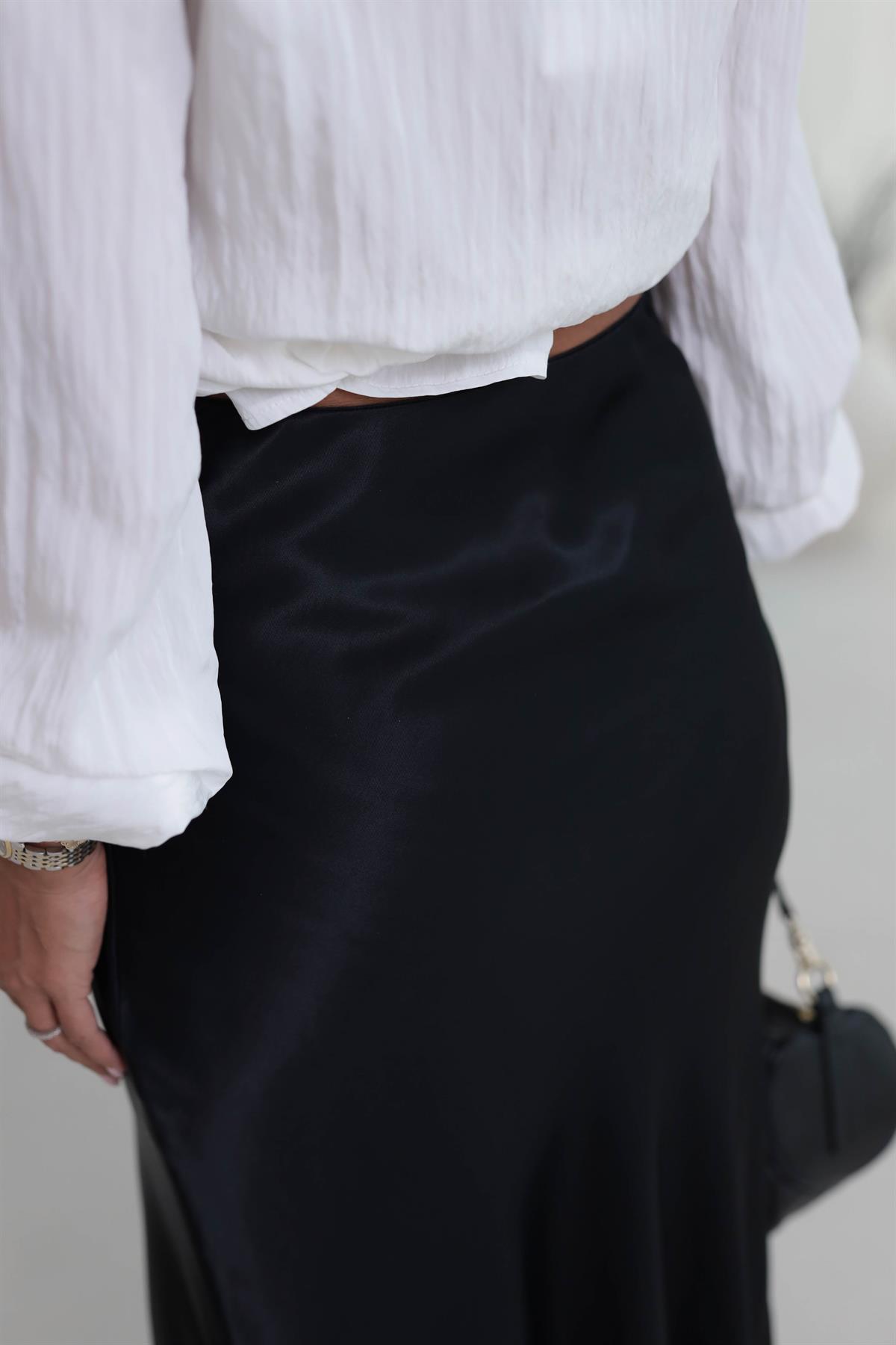 7000 Saten Verev Etek SİYAH