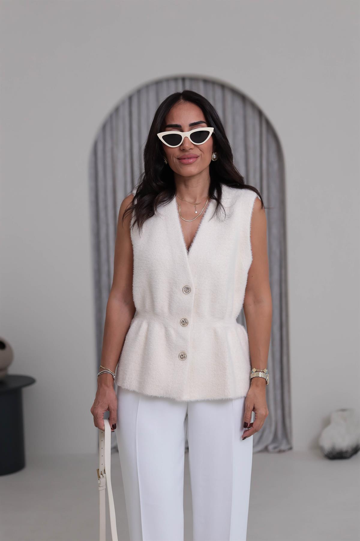 0364 Düğmeli Belden Büzgülü Angora Yelek EKRU