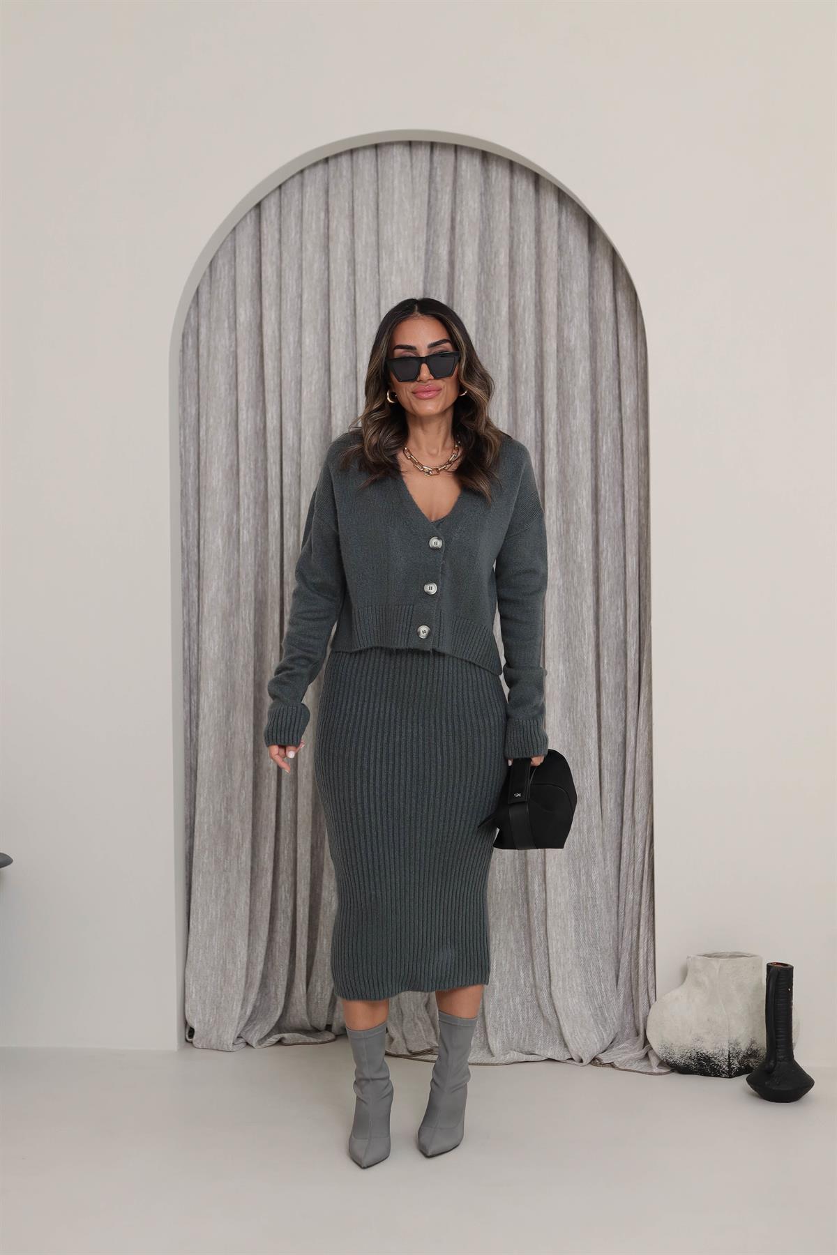 1062 Fitilli Elbise Hırkalı Takım FÜME