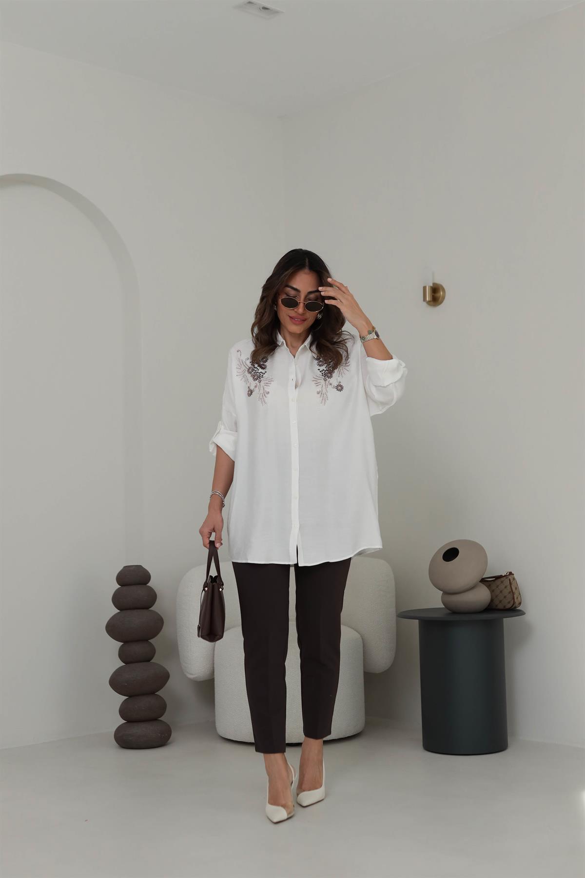 4472 Pul Ve İnci İşlemeli Oversize Gömlek EKRU