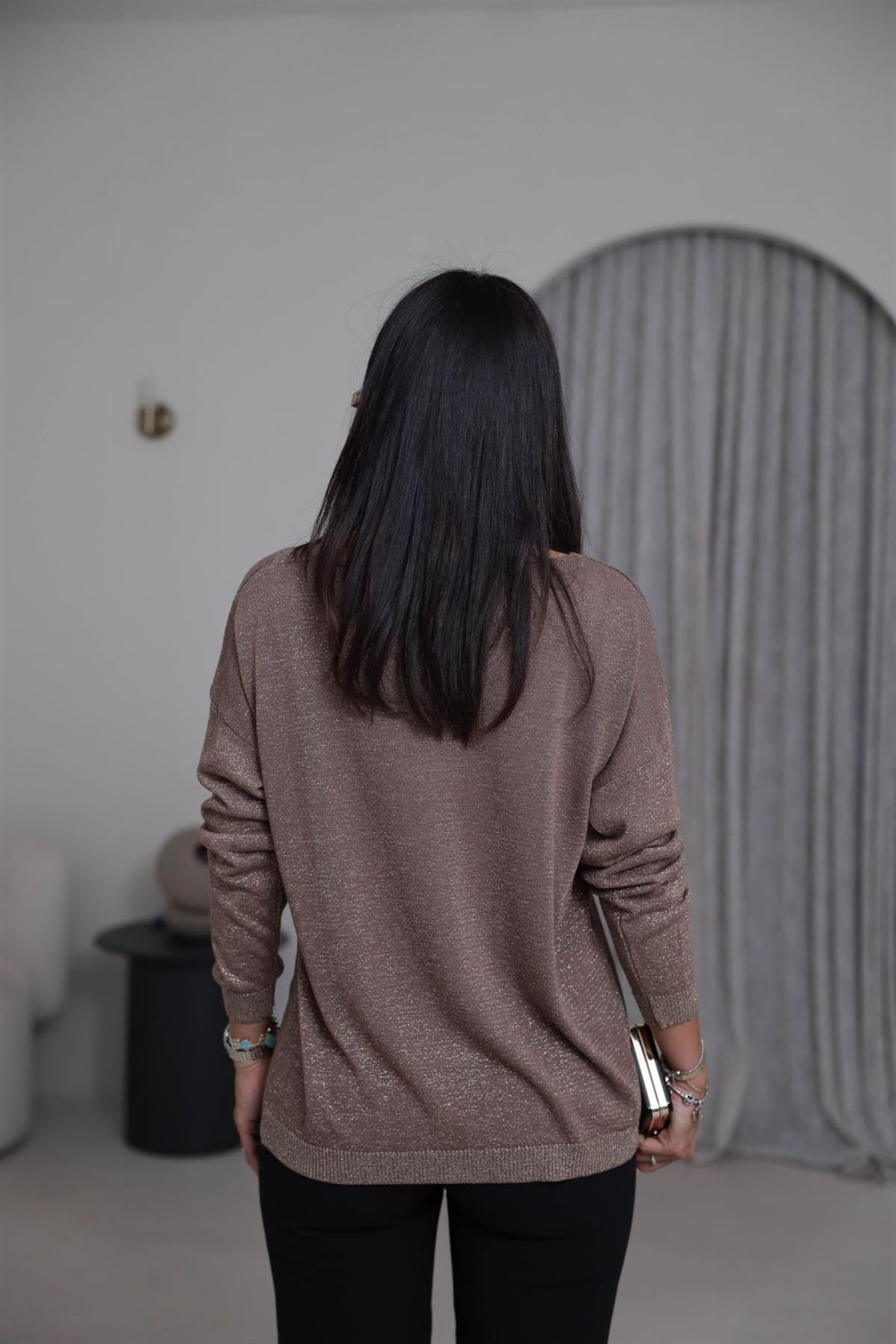 Kayık Yaka Simli Bluz GOLD