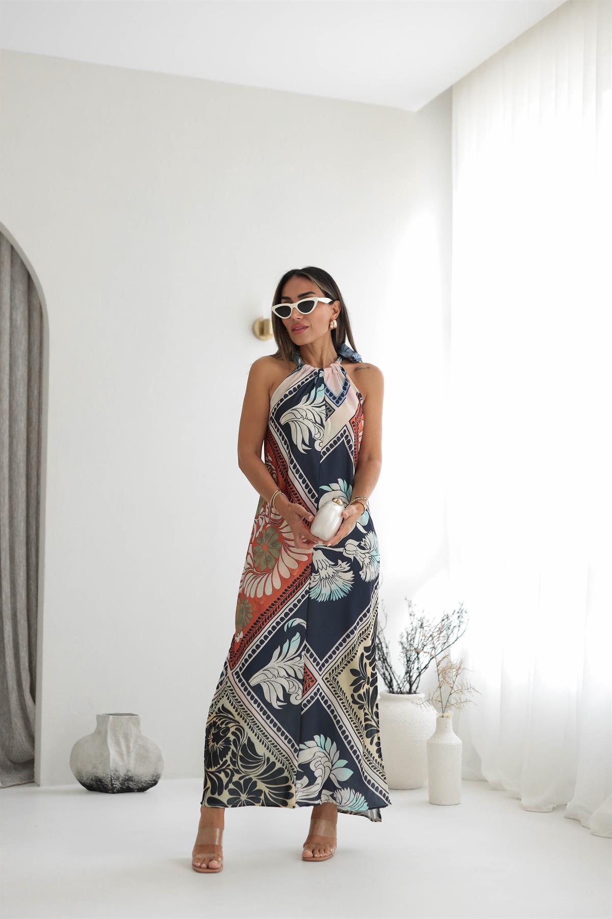 6448 Boyundan Bağlamalı Desenli Elbise