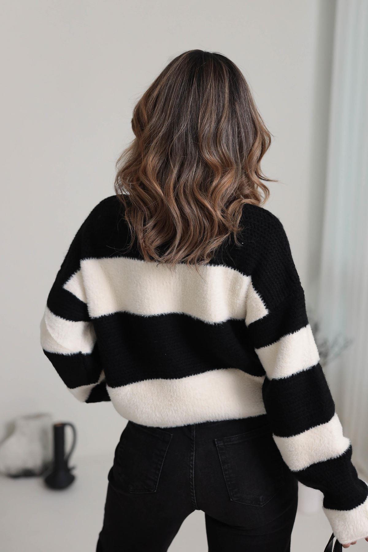 7589 Ters Örgülü Gold Düğme Detaylı Triko SİYAH