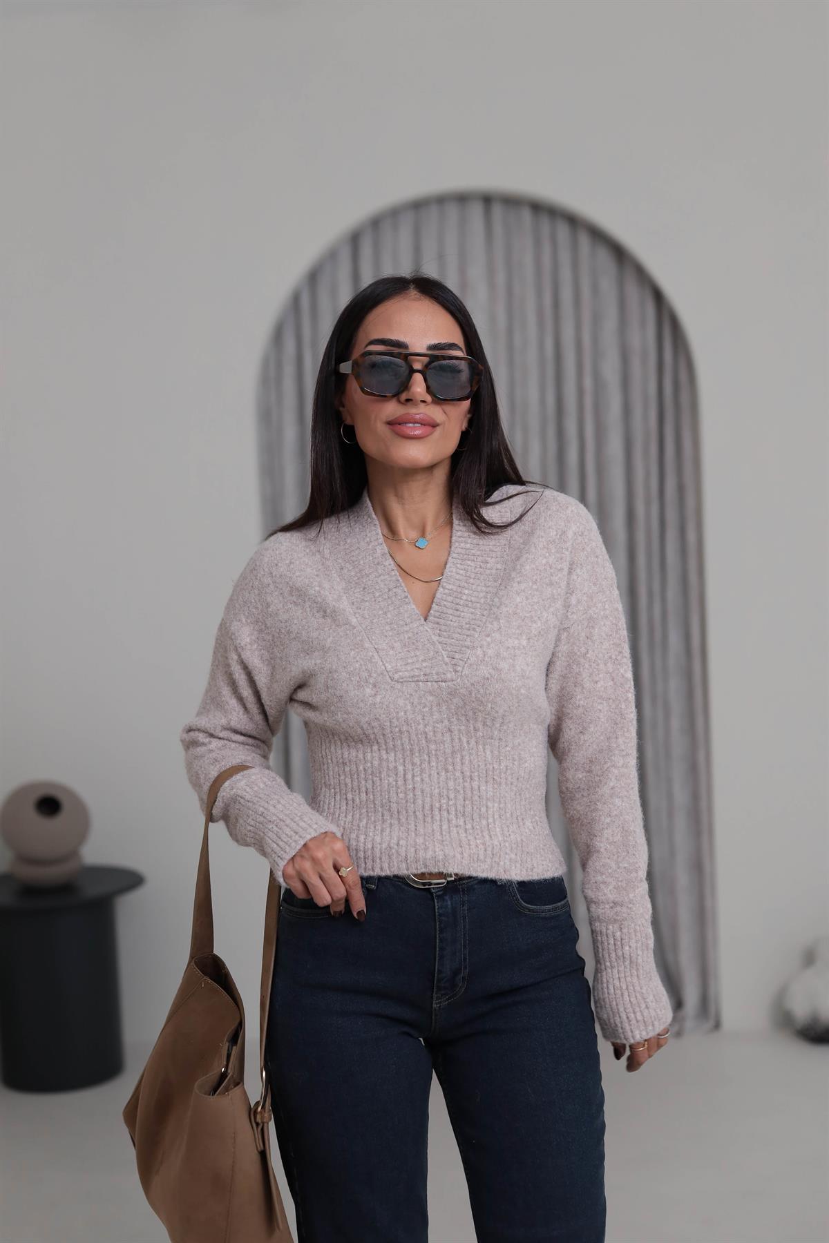 5080 Yaka Detaylı Yumoş Triko TAŞ