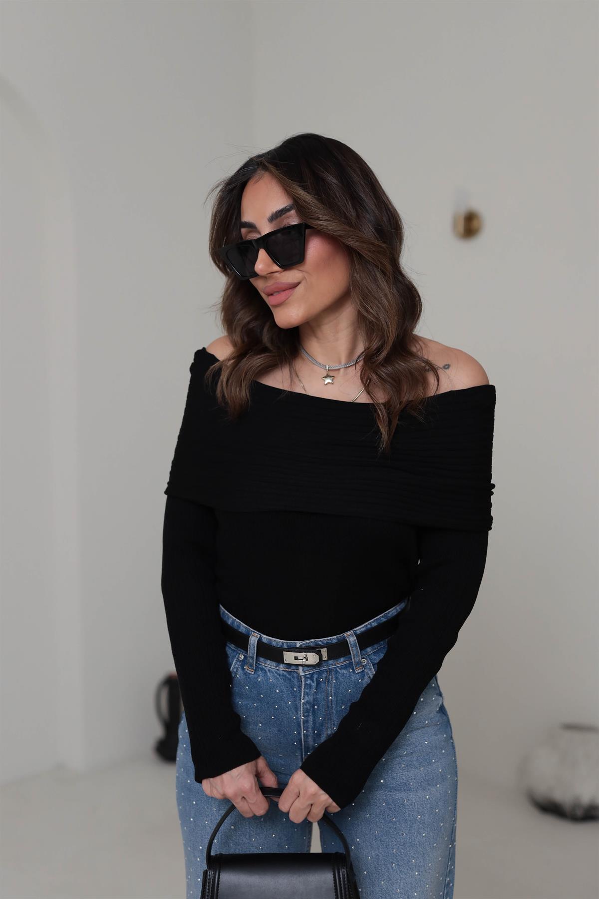 0340 Madonna Yaka Fitilli Mevsimlik Triko SİYAH