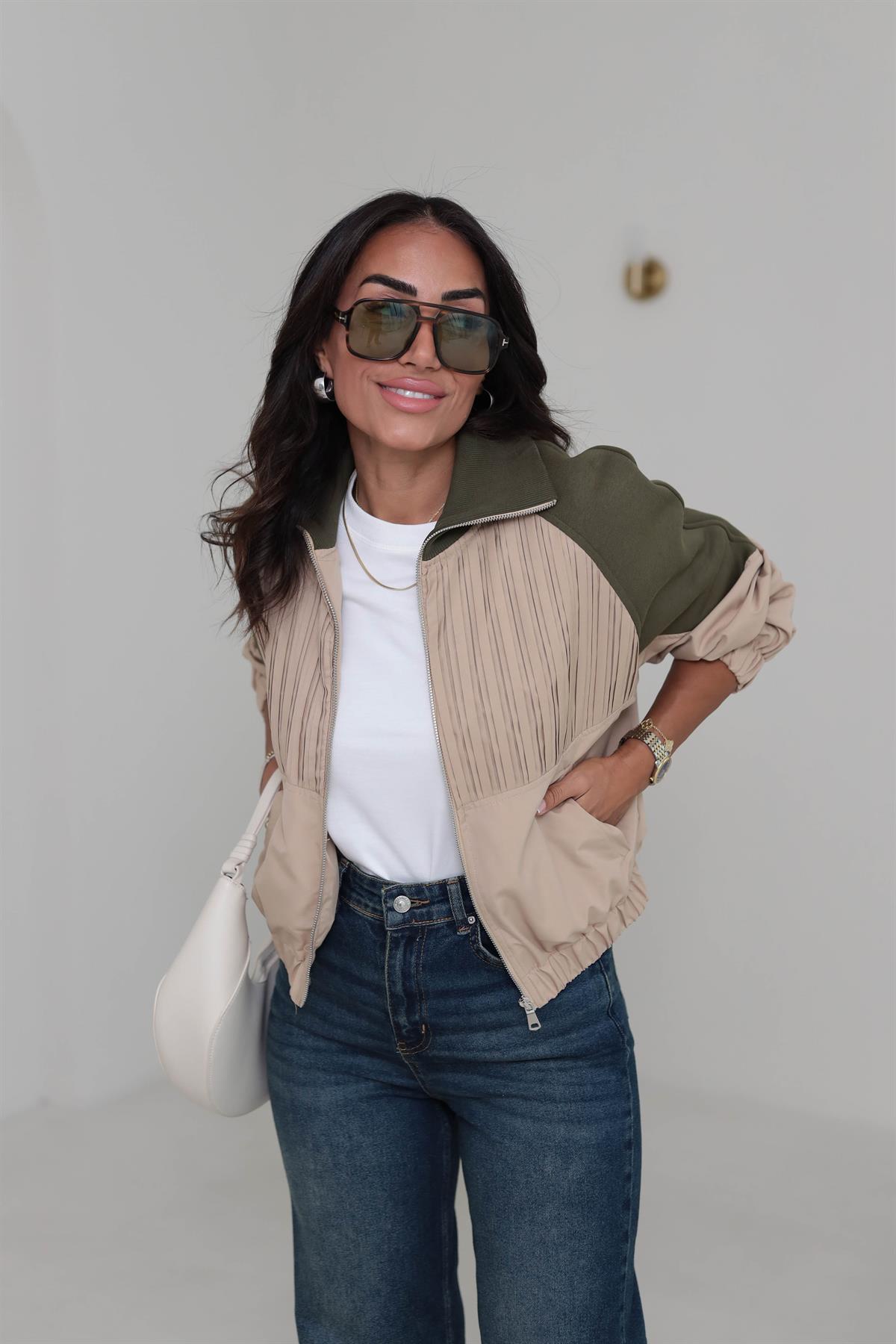 9422 Önü Pile Detaylı Garnili Bomber BEJ