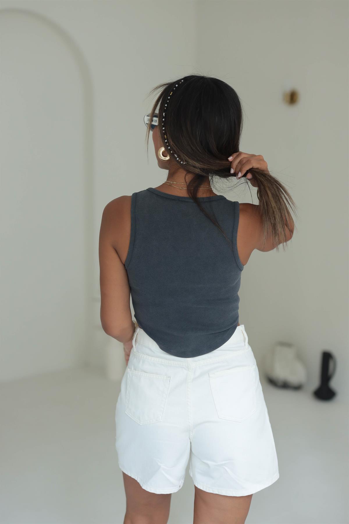 0844 Yıkama Efektli Düğmeli Atlet