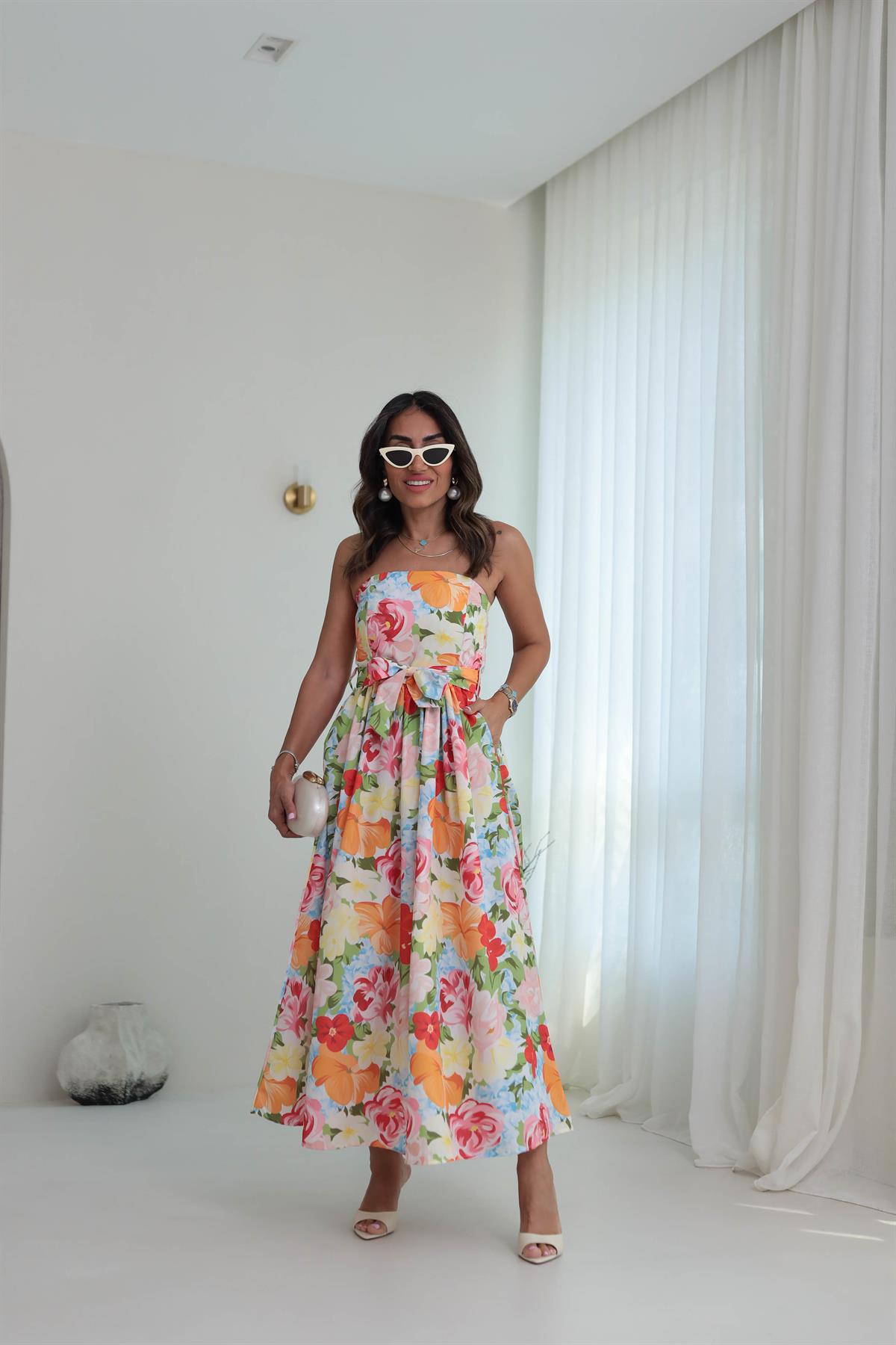 6213 Straplez Sırtı Gipeli Desenli Elbise KIRMIZI