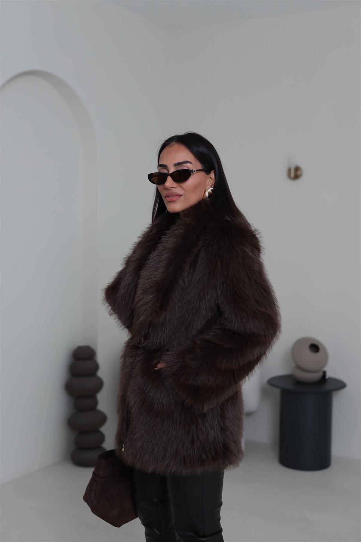Yakalı Kemerli Suni Kürk Kaban KAHVE