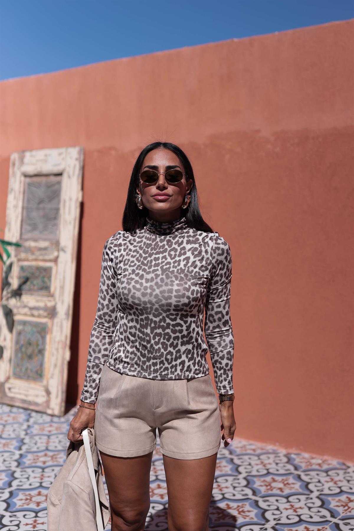 0850 Balıkçı Yaka Leopar Desen Body LEOPAR