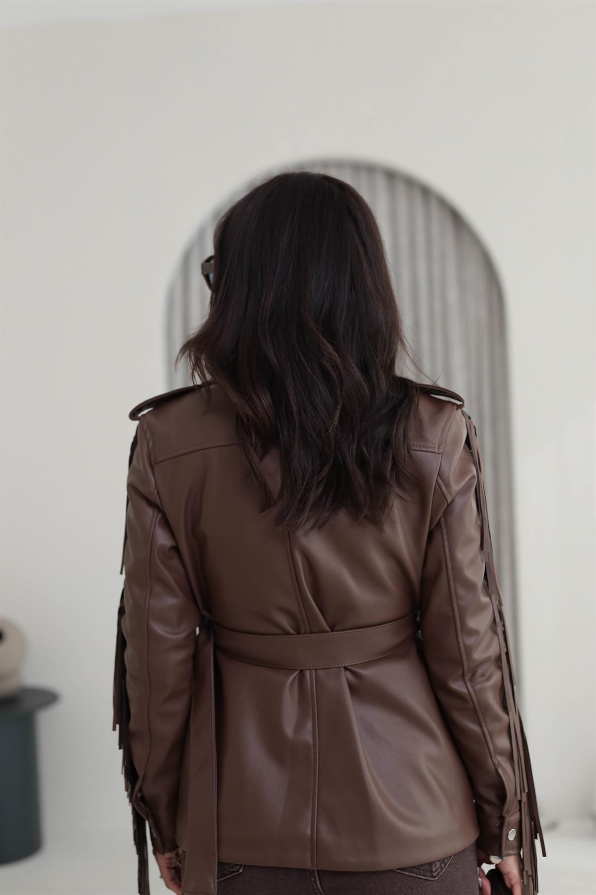 7650 Püsküllü Kemerli Deri Ceket KAHVE