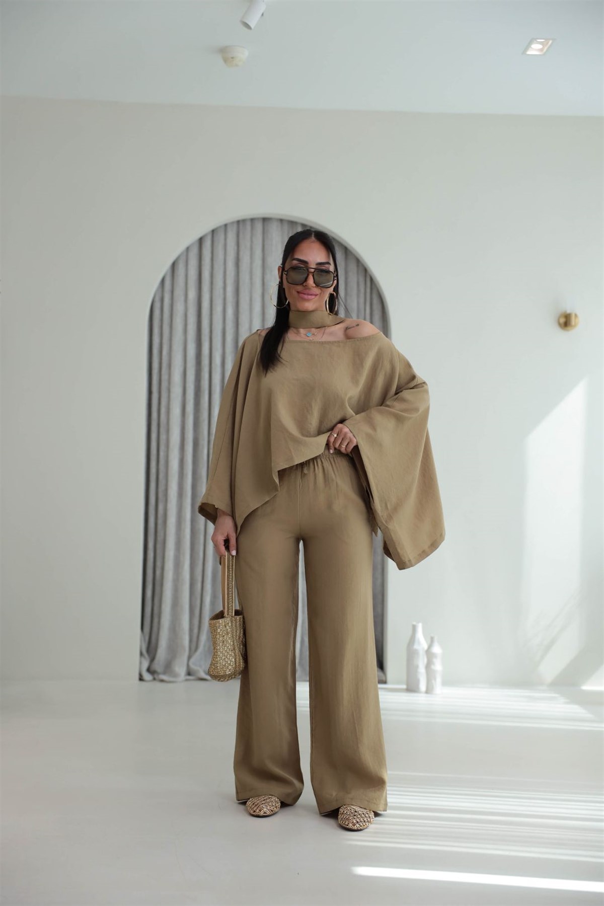 Fular Detaylı Pelerin Bluz Pantolon Takım OLİVE