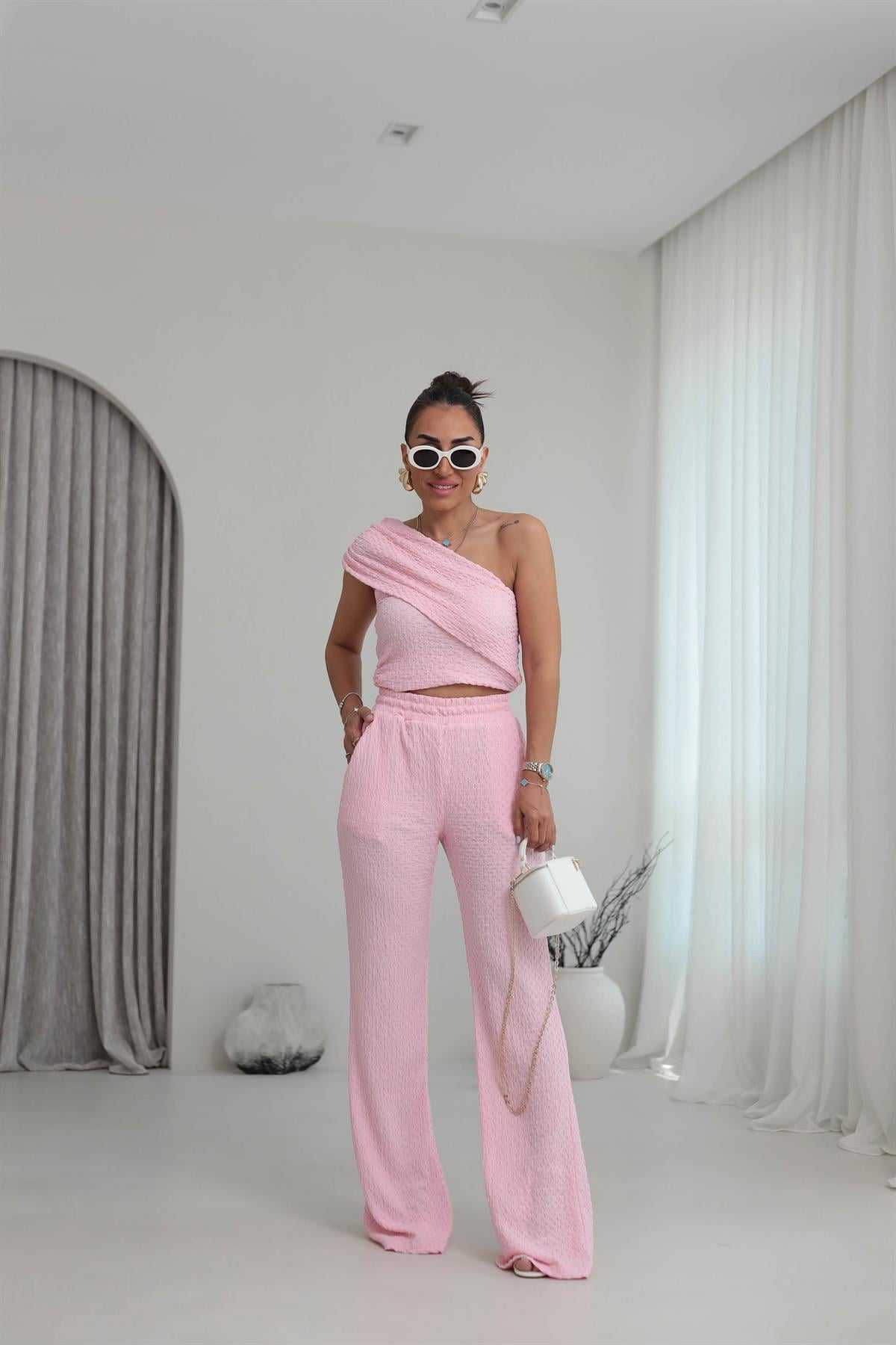 6225 Dokulu Asimetrik Detaylı Bluz & Pantolon Takım PEMBE