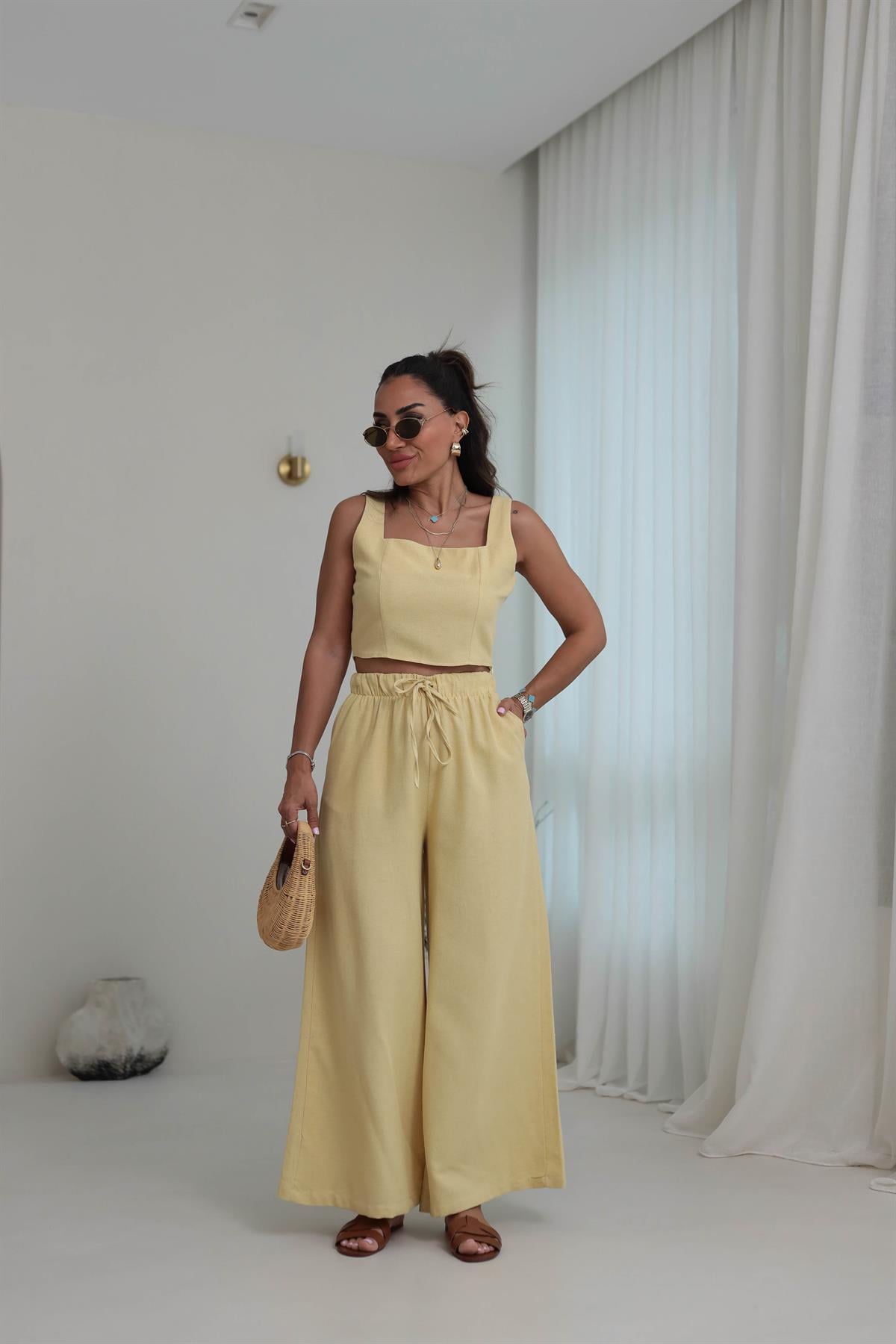9381 Keten Kare Yaka Büstiyer Pantolon Takım SARI