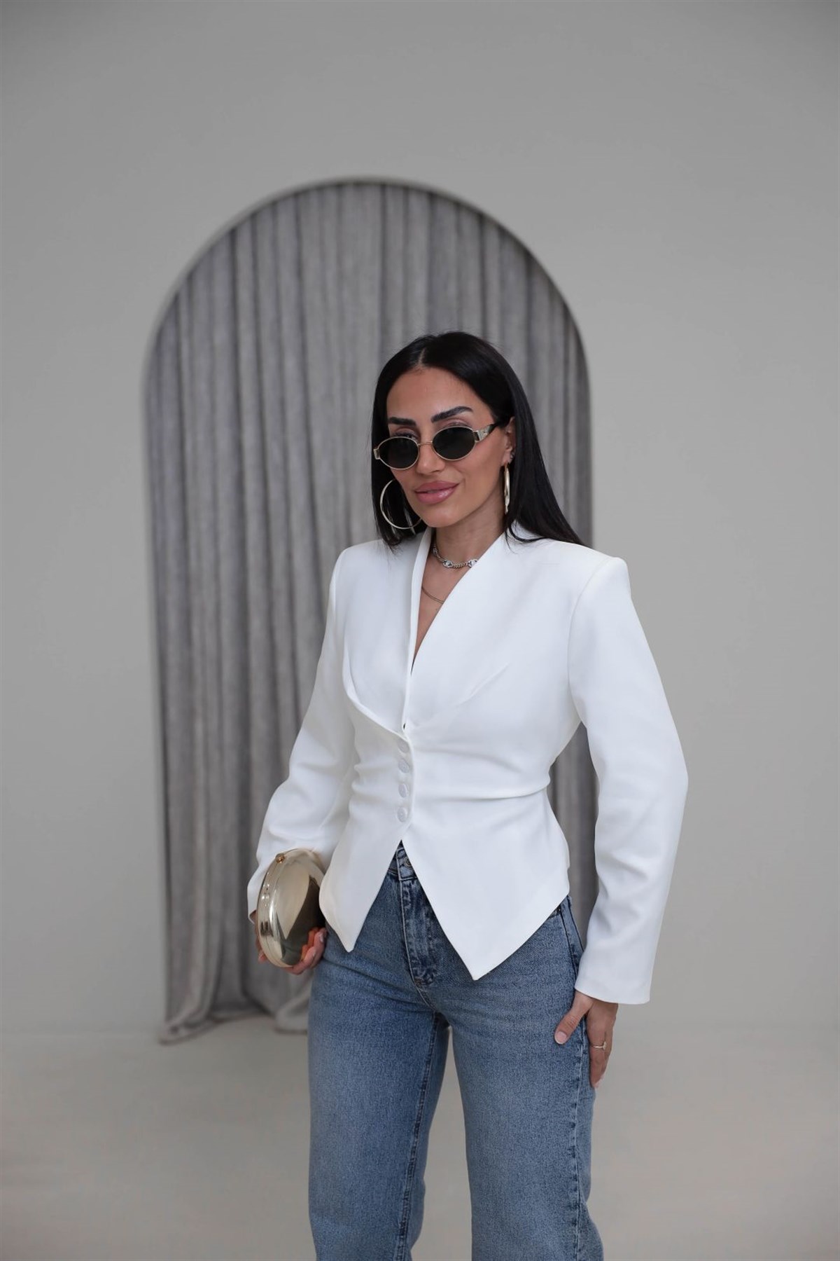 Vatkalı Asimetrik Belden Kuşaklı Ceket EKRU