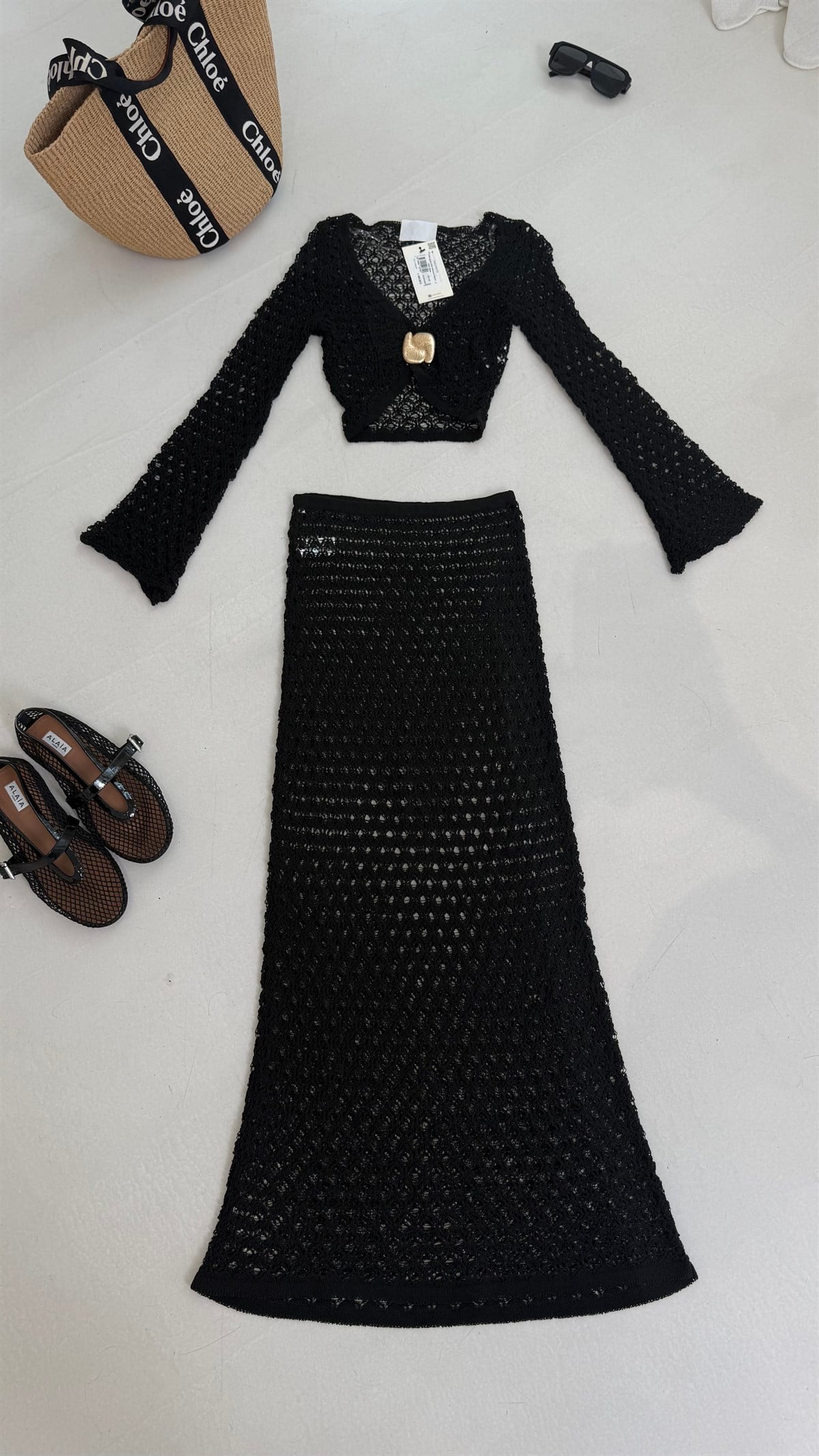 4790 Ajurlu Gold Aksesuarlı Beach Triko Takım SİYAH