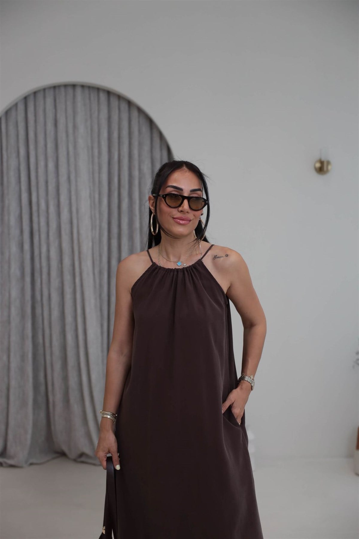 1106C İpli Halter Yaka Cepli Tencel Elbise KAHVE