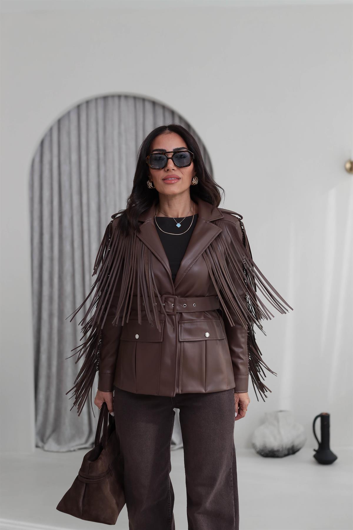 7650 Püsküllü Kemerli Deri Ceket KAHVE