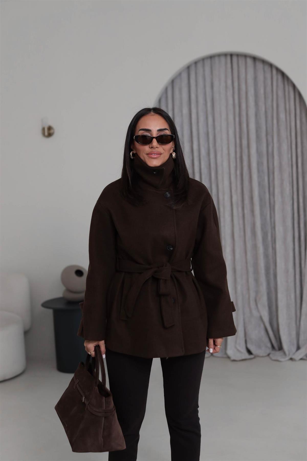 0646 Kuşaklı Yakalı Kaşe Kaban KAHVE