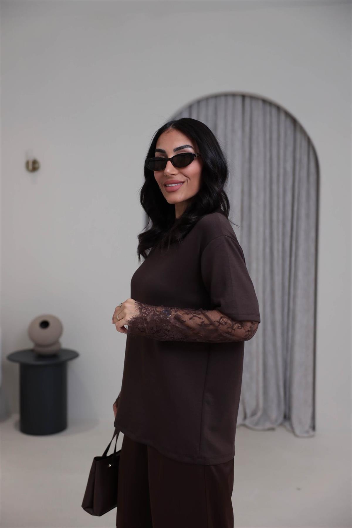 1049 Kolları Dantel Detaylı Modal Tshirt KAHVE