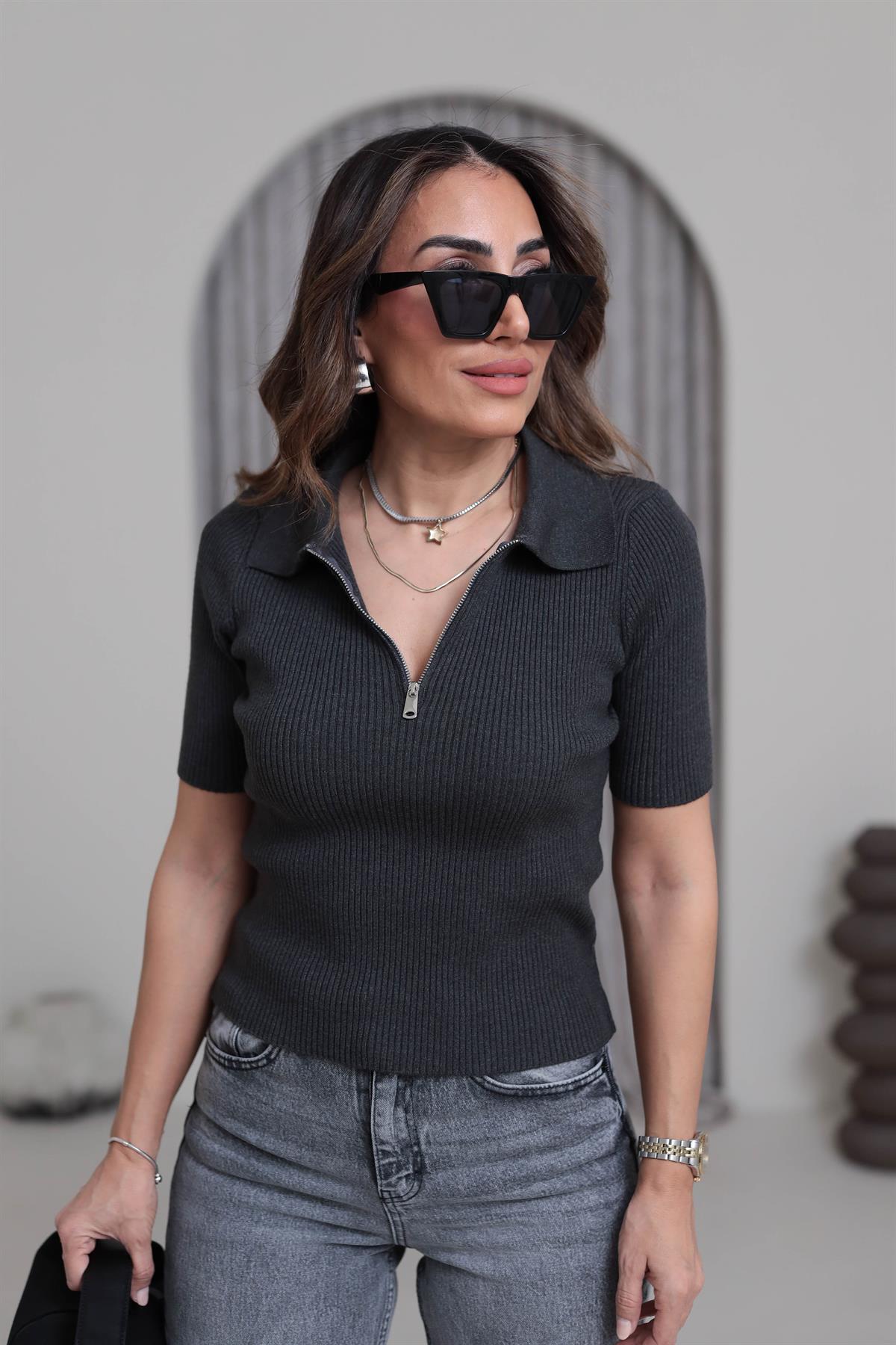 Yarım Fermuarlı Kısa Kol Fitilli Triko Buluz ANTRASİT