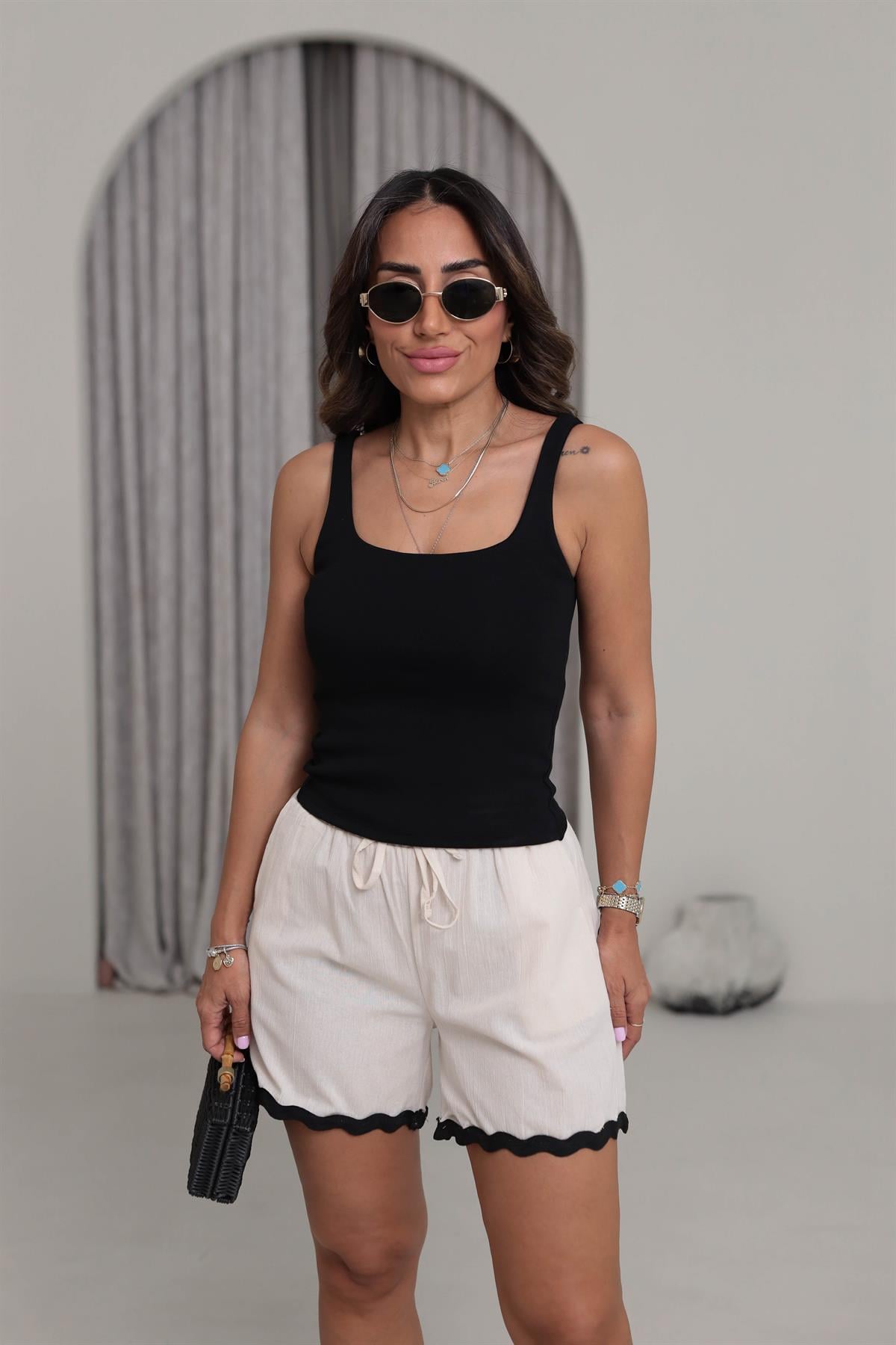 1057 Önü Çift Kat Pamuklu Askılı Atlet SİYAH