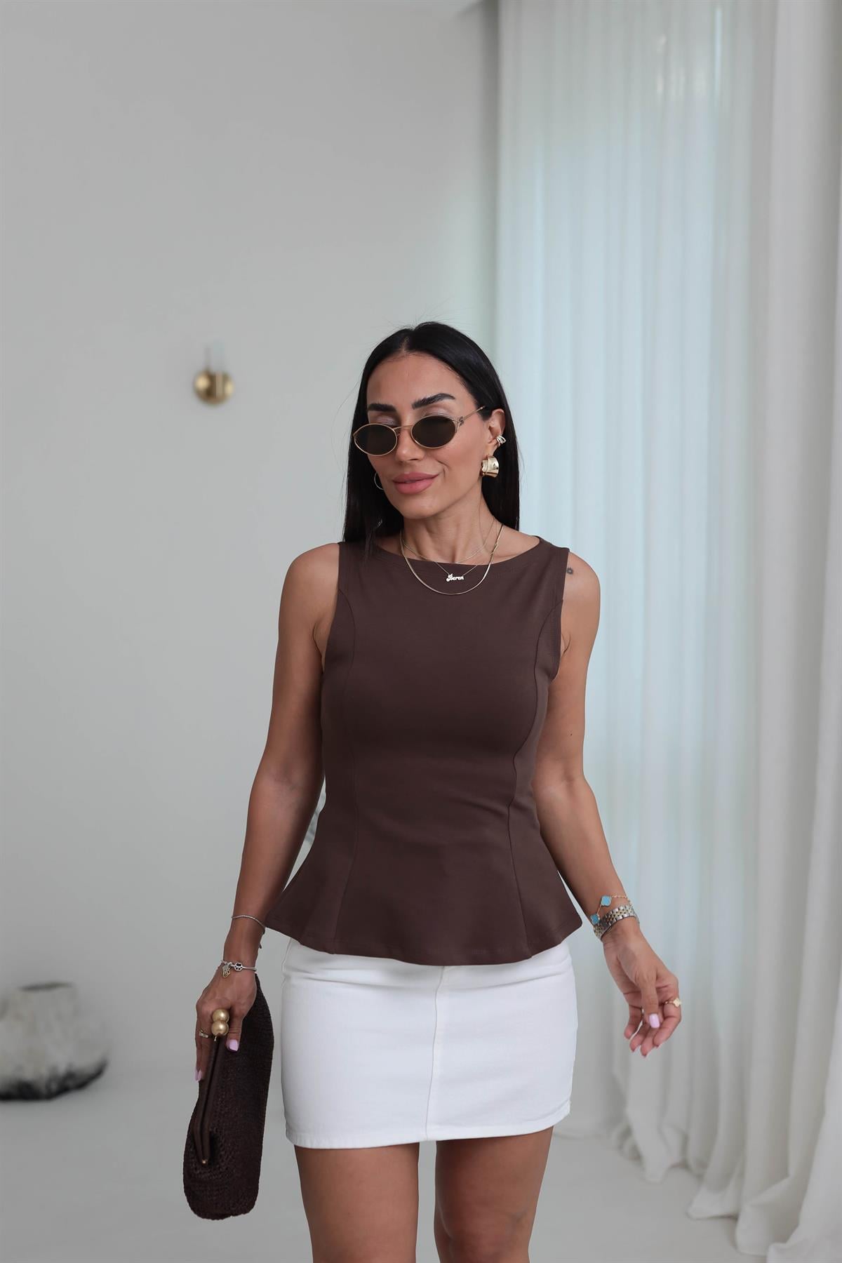 1001 Kayık Yaka Pamuklu Peplum Bluz KAHVE