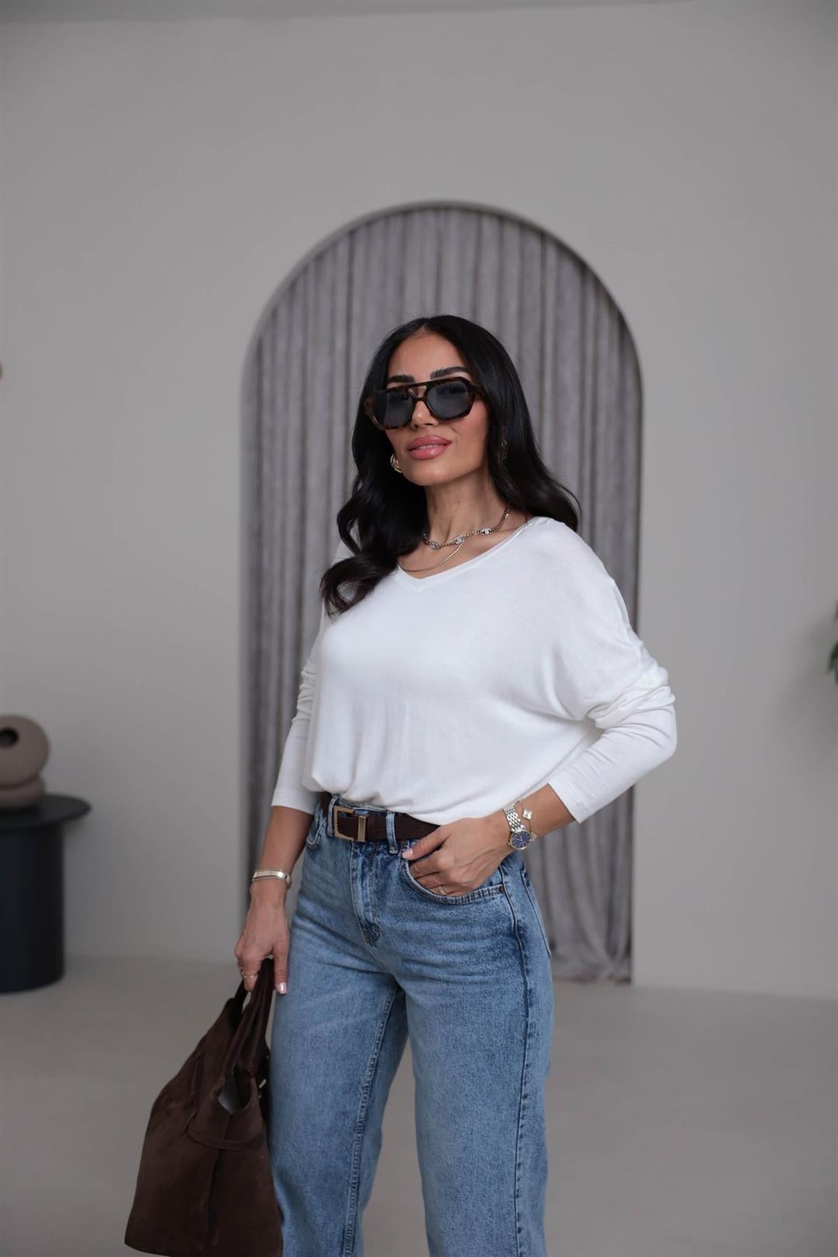 7590 V Yaka Yumoş Bluz EKRU