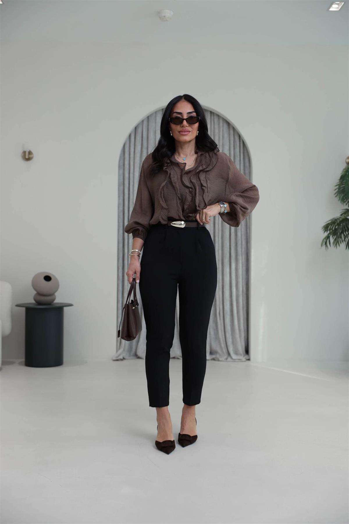 1306 Kemerli Arka Bel Lastikli Havuç Pantolon SİYAH