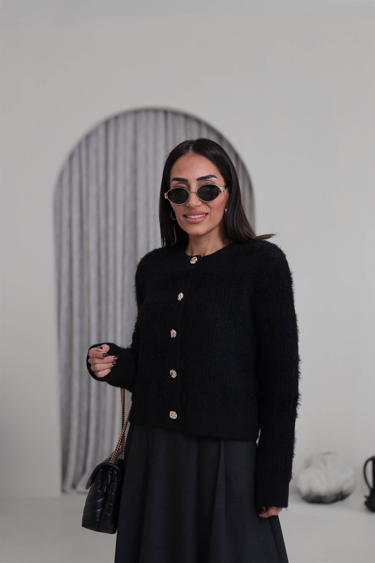 0990 Bisiklet Yaka Yumuşak Dokulu Gold Düğmeli Triko Hırka SİYAH