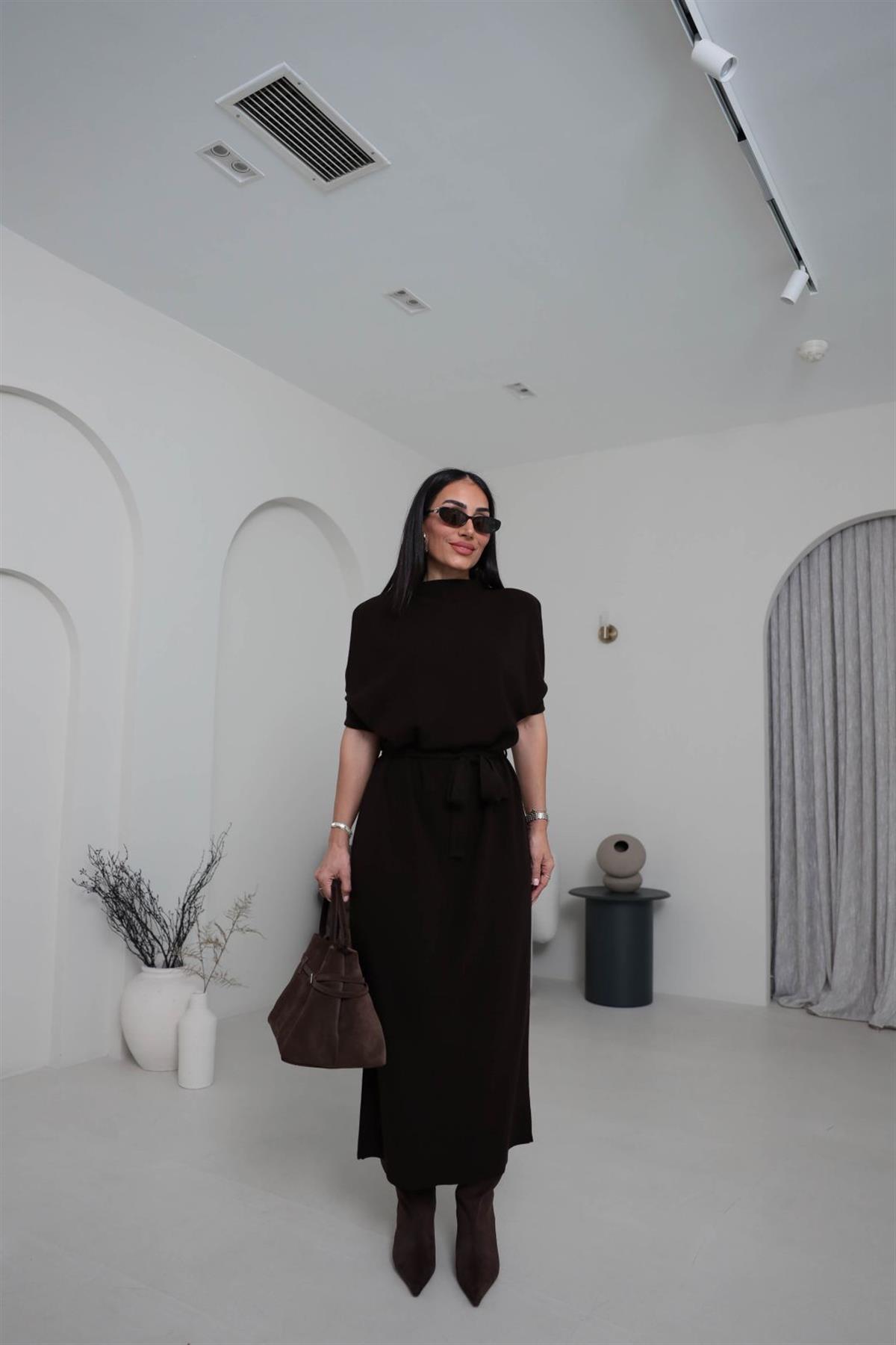 5265 Dik Yaka Kuşaklı Triko Elbise KOYU KAHVE